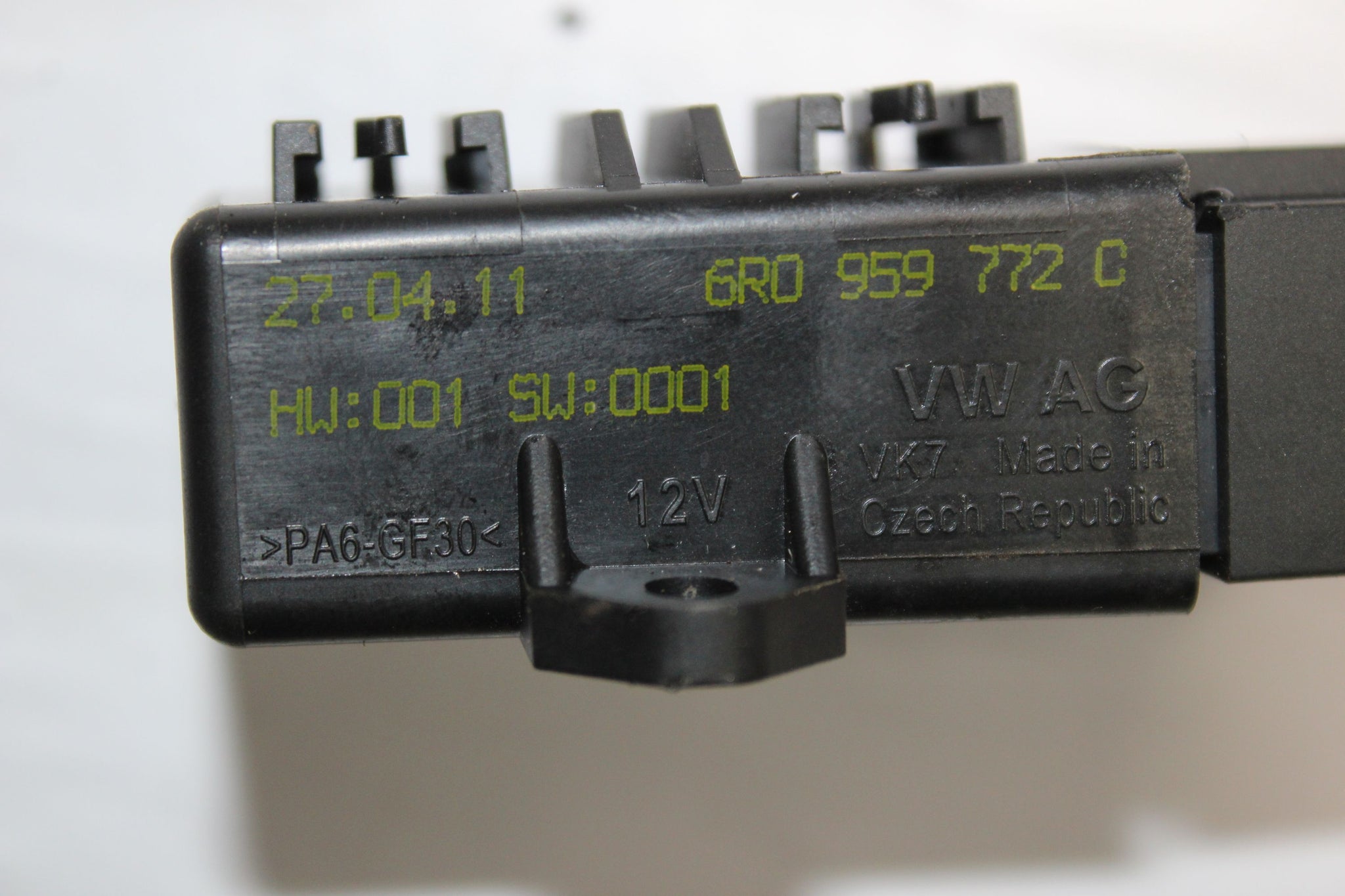2011 AUDI A1 1.4 Heated Seat Module 6R0959772