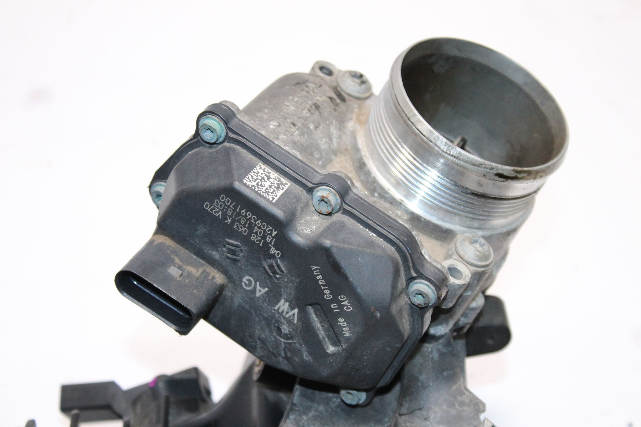 2019 VW CRAFTER 2.0 Air Intake Manifold Throttle Body 04L129709E 04L128063K