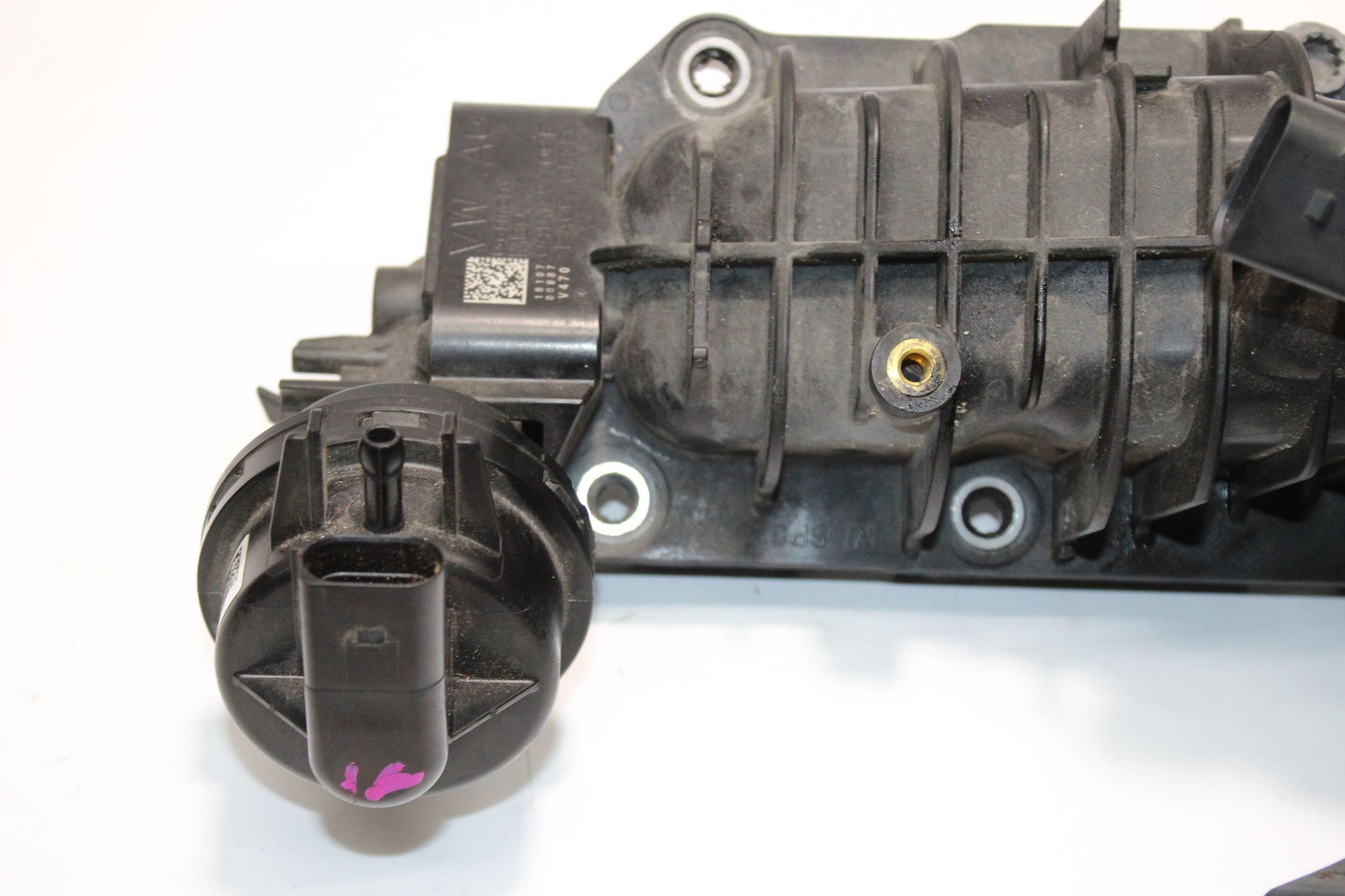 2019 VW CRAFTER 2.0 Air Intake Manifold Throttle Body 04L129709E 04L128063K