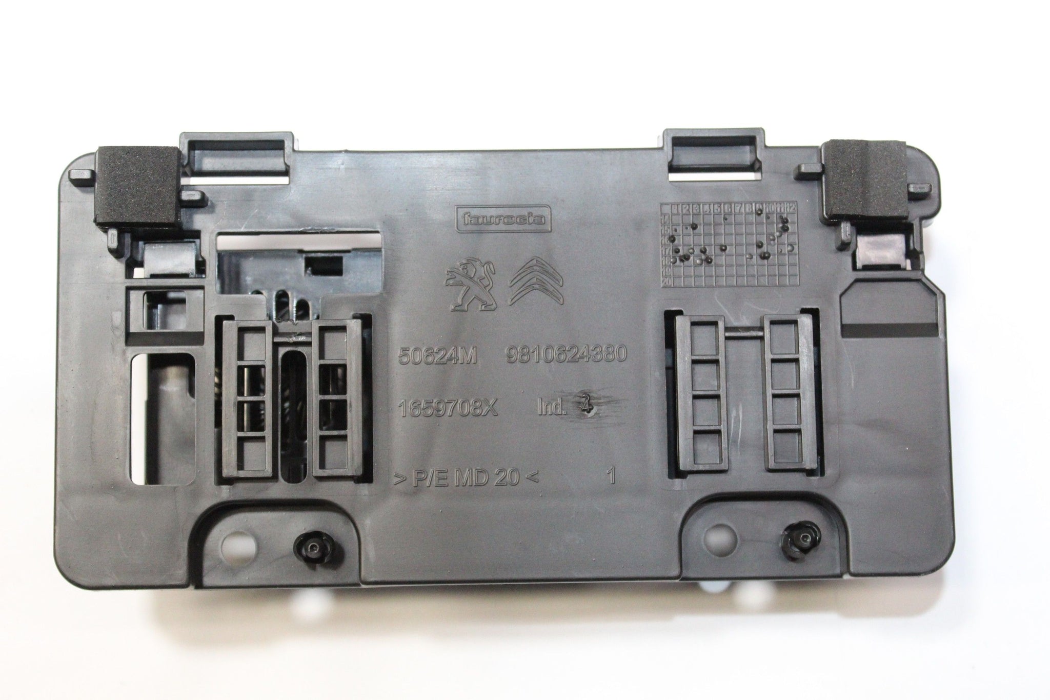 2018 PEUGEOT 208 Bluetooth Control Module ECU 9829237580