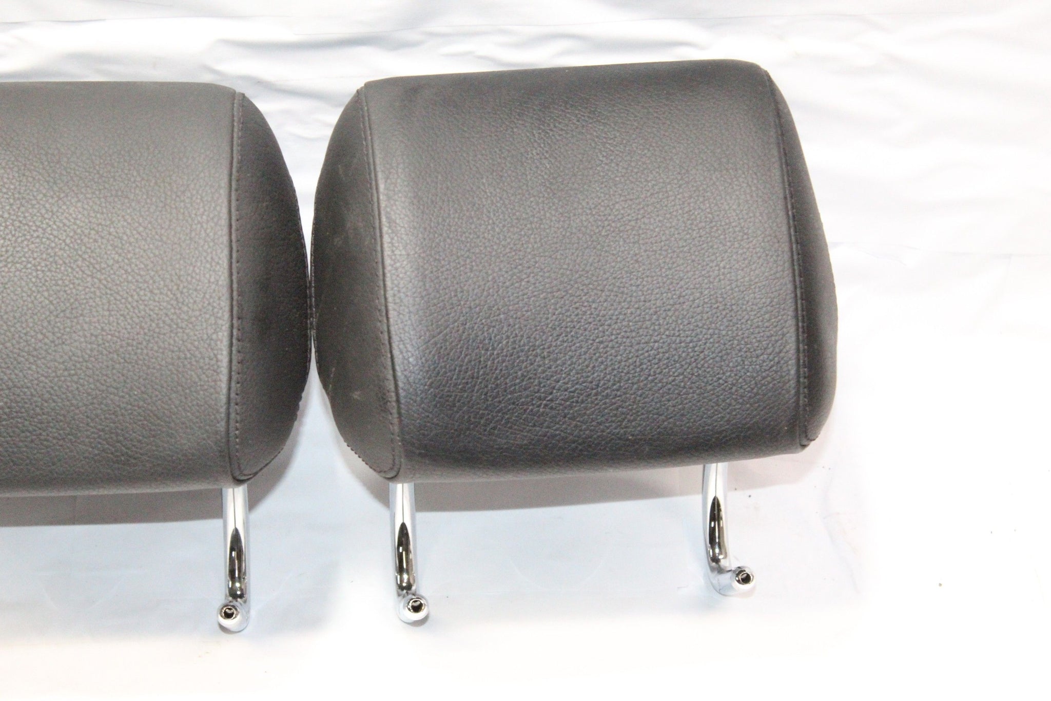 2009 MERCEDES S CLASS W221 REAR HEADRESTS (SET)