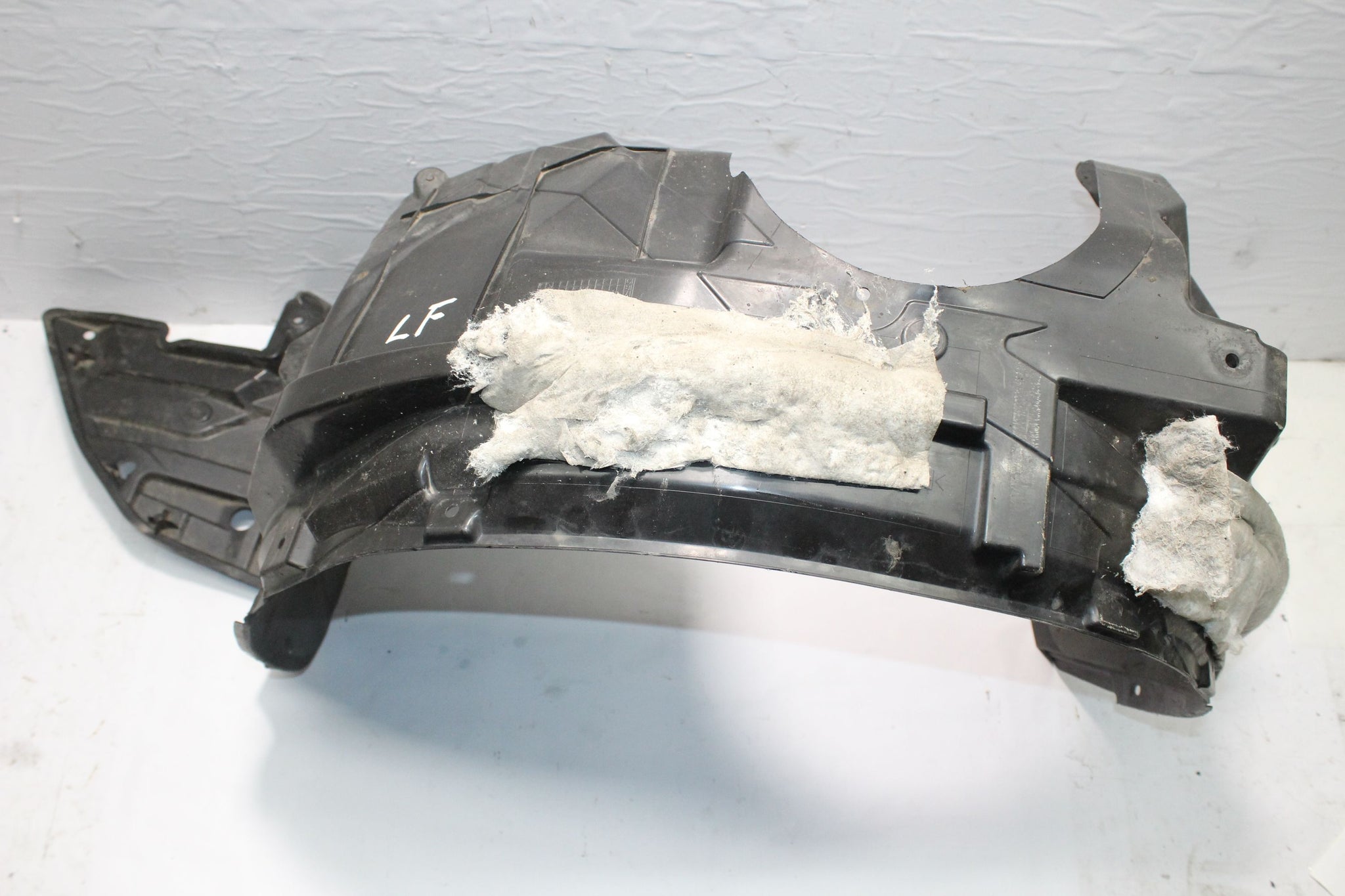 2013 SUZUKI SX4 S-CROSS Left side Front Splash Guard