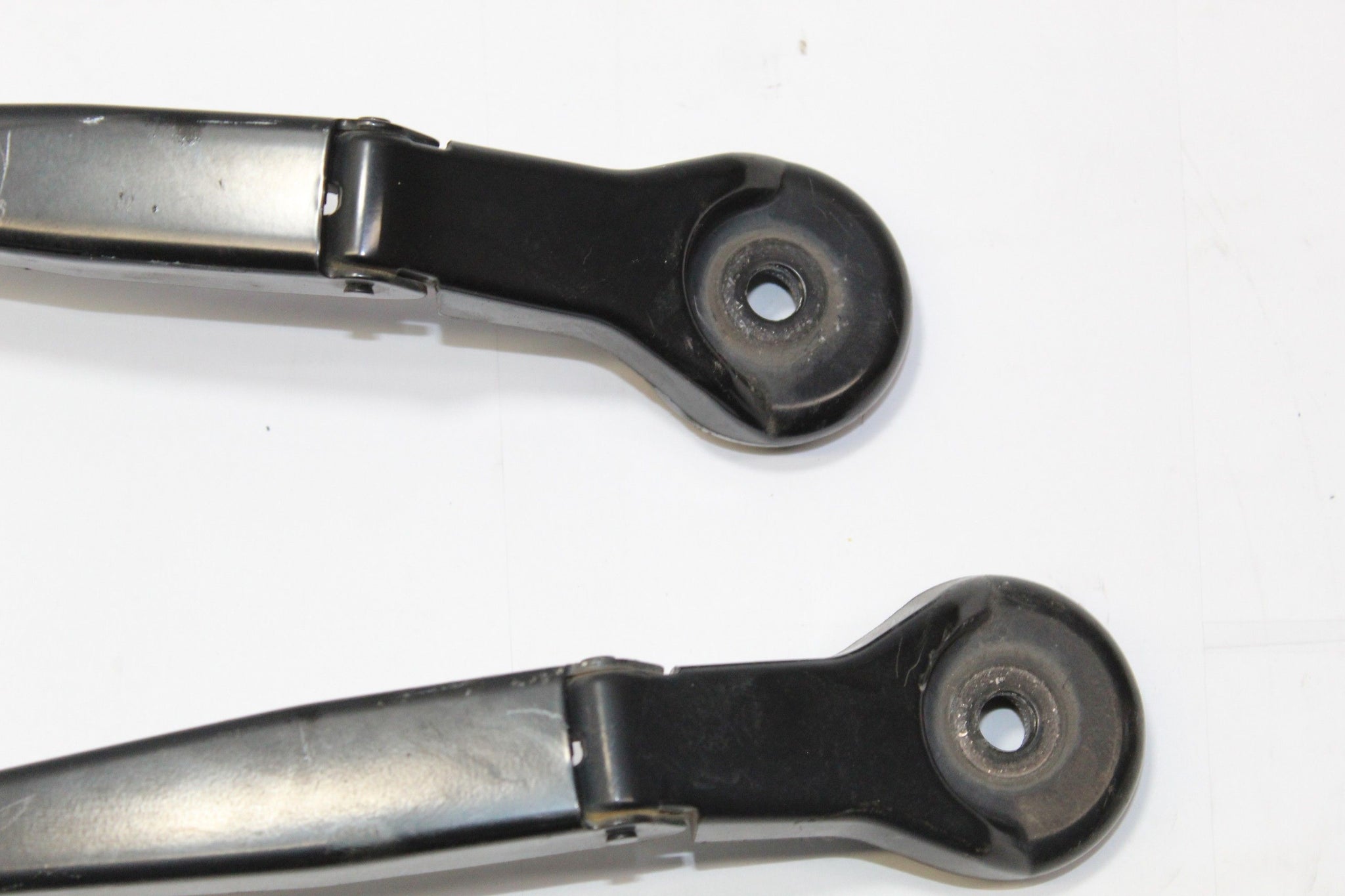 2015 CITROEN C4 Front Wiper Arm Pair 9676367780 9676370980