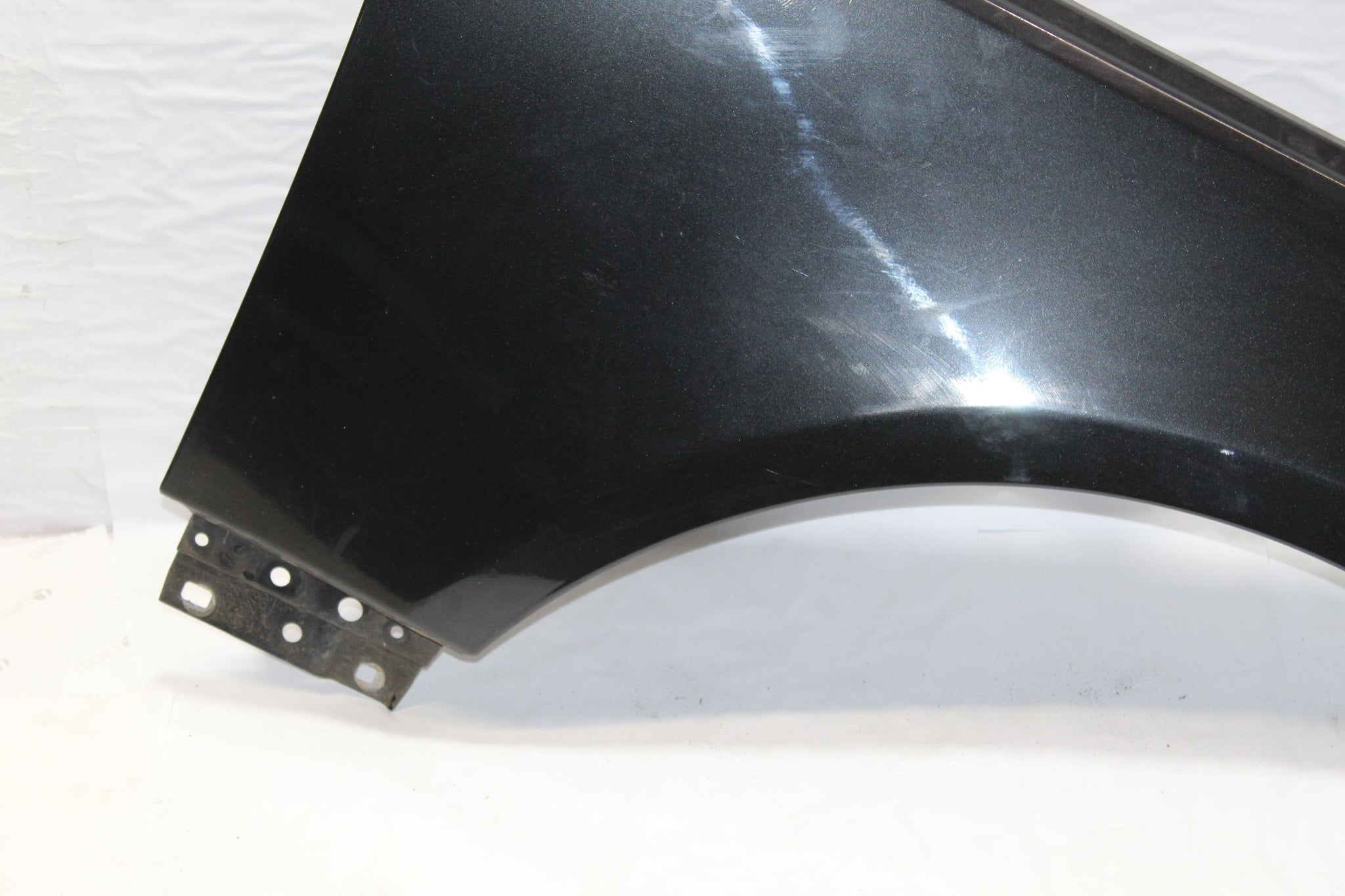 2013 RANGE ROVER VOGUE L405 Right side Wing CAUSEWAY GREY