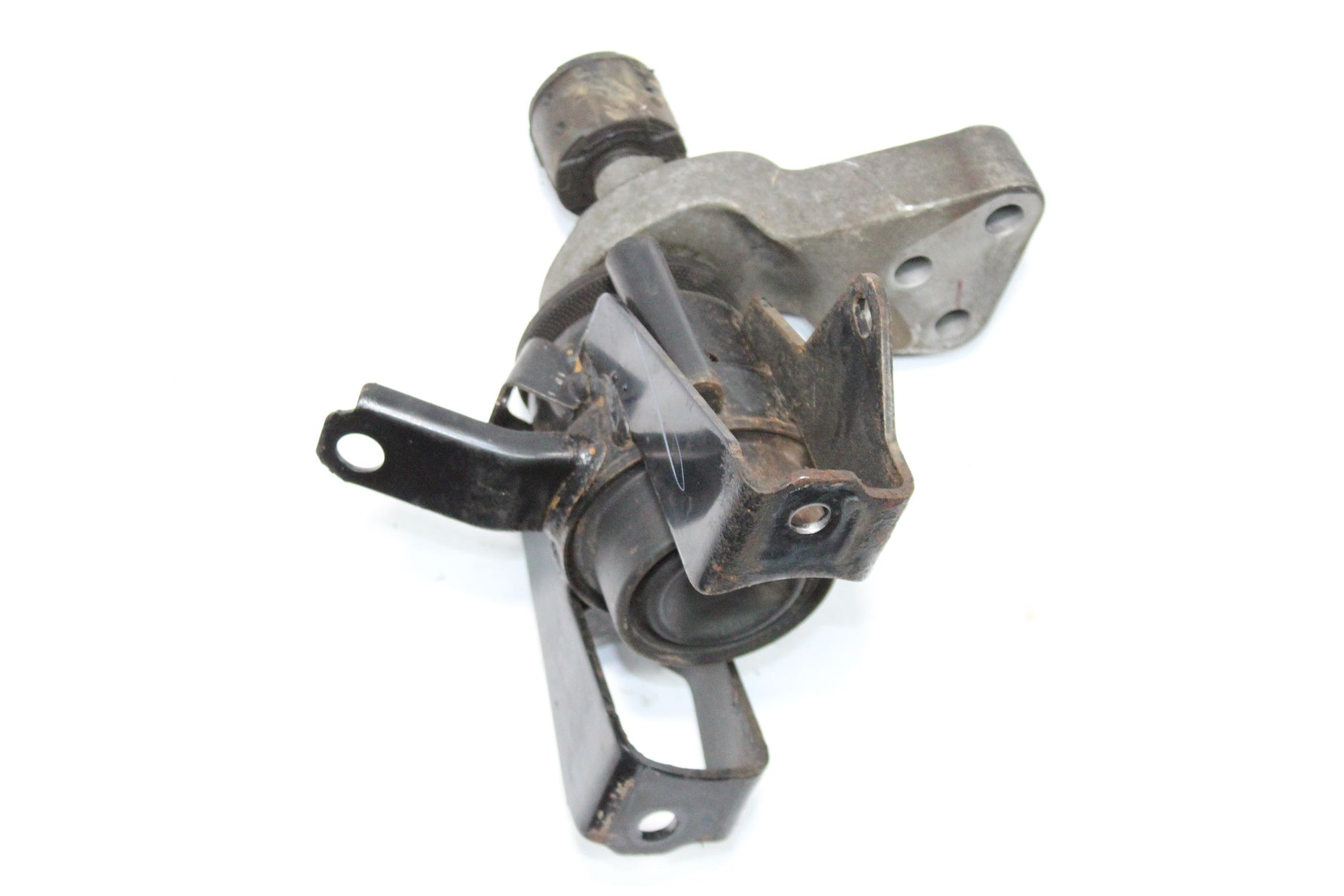 2013 MITSUBISHI MIRAGE 1.2 Engine Mount