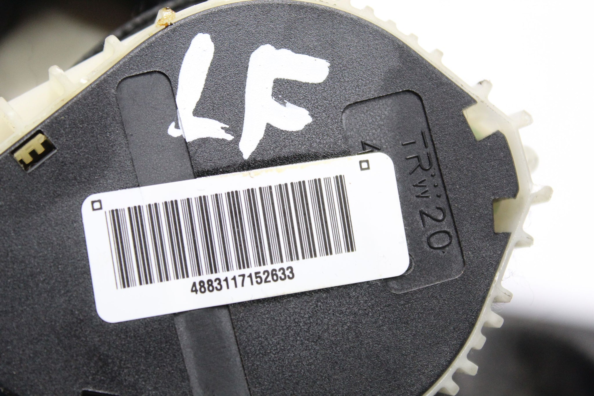 2011 RANGE ROVER VOGUE L322 Left side Front Seat Belt