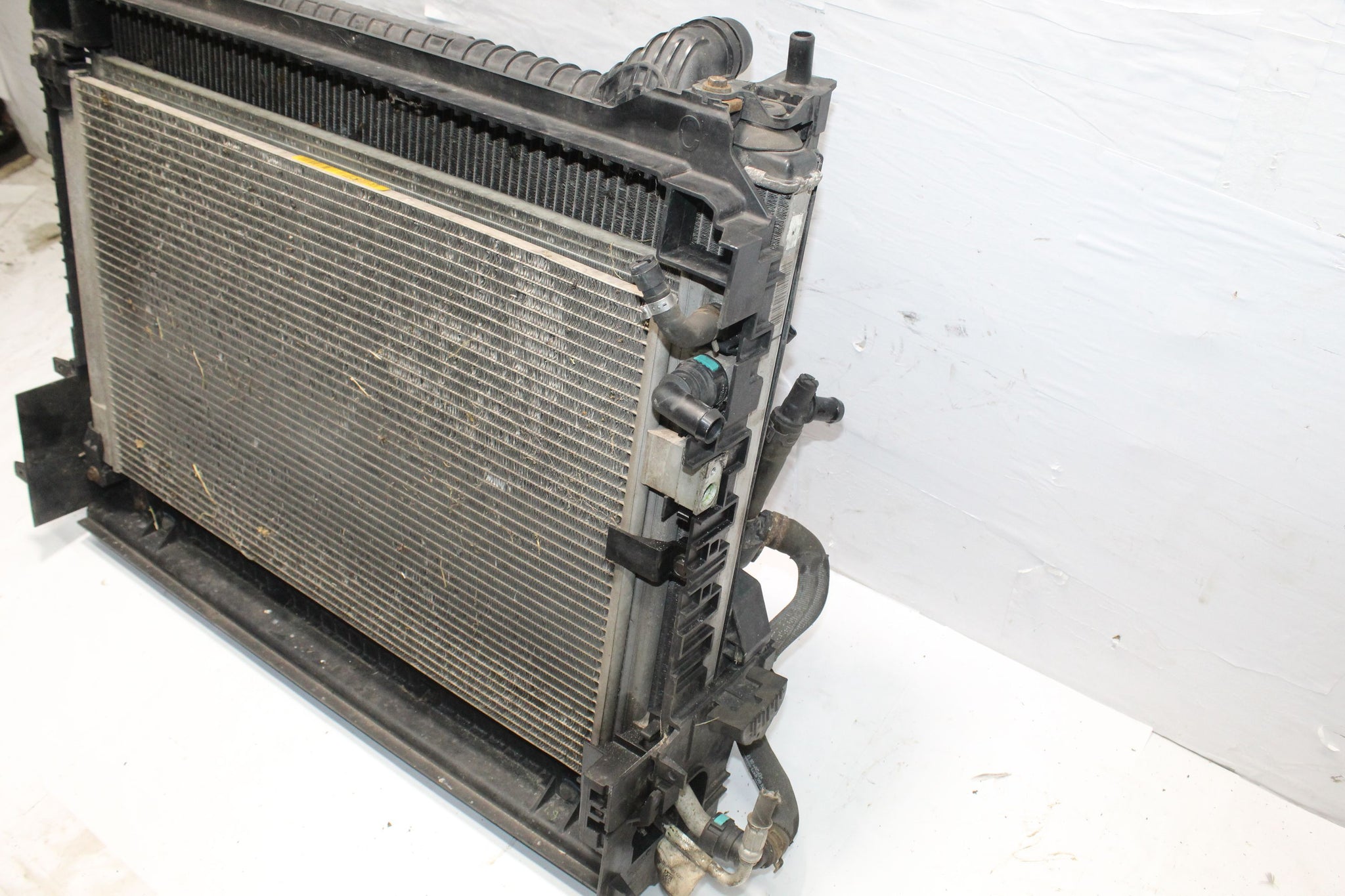 2017 JAGUAR F PACE 2.0 Diesel Automatic Radiator RAD Pack HK83-8C607-AE