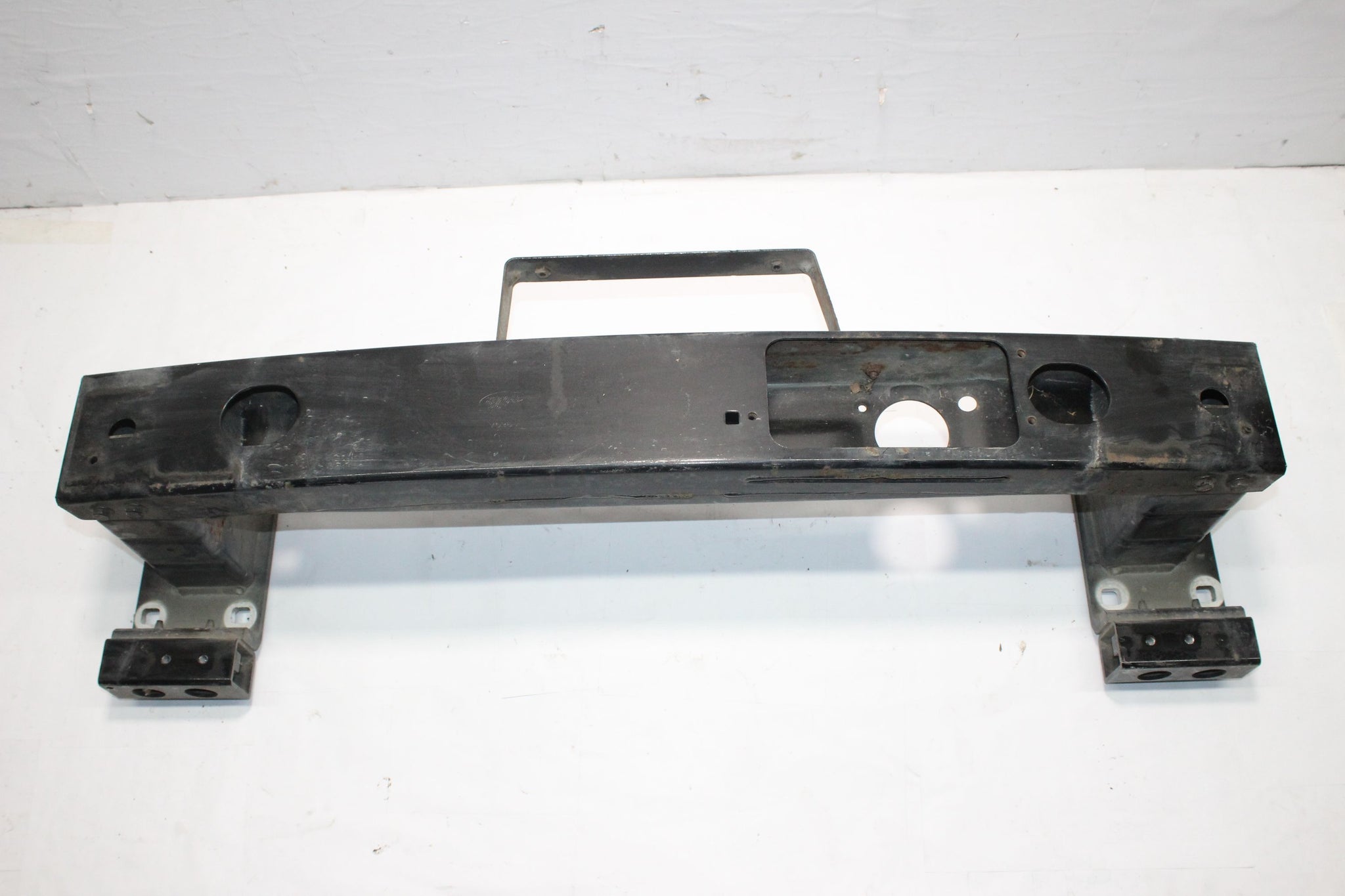 2014 RANGE ROVER VOGUE L405 Front Crash Bar Bumper Reinforcement CPLA-103A32-AC