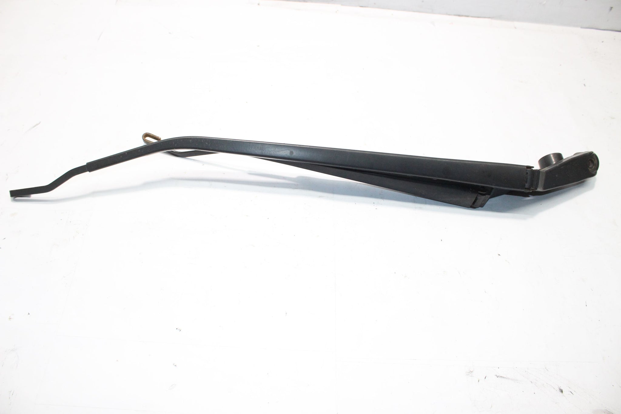 2013 SUZUKI SX4 S-CROSS FRONT WIPER ARMS (PAIR)