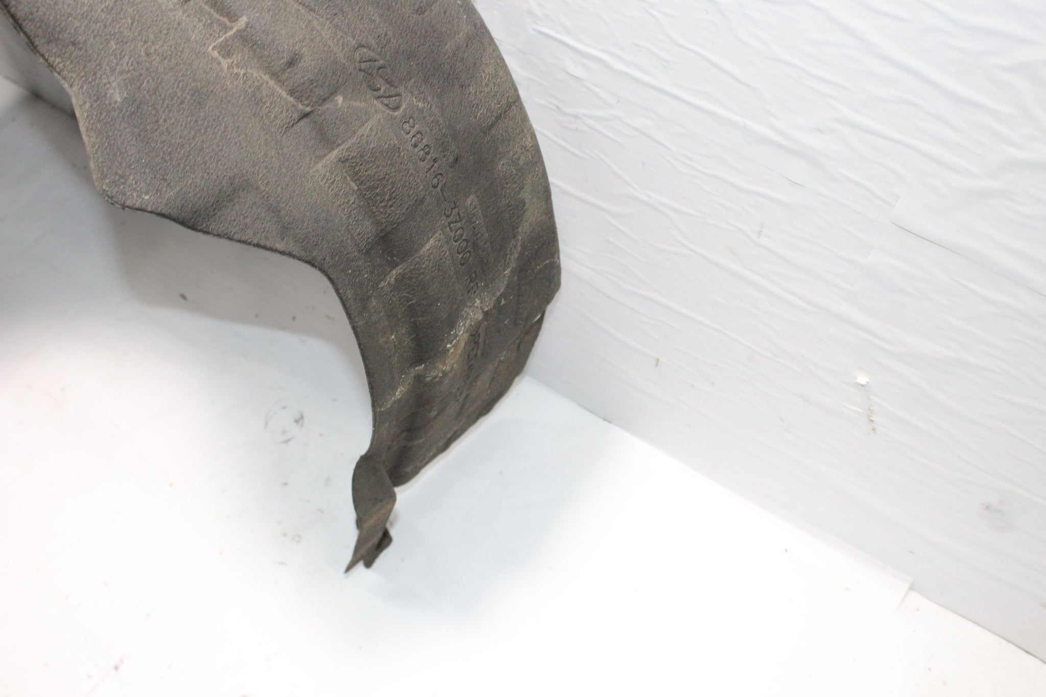 2019 HYUNDAI I40 Right side Front Splash Guard 86816-3Z000
