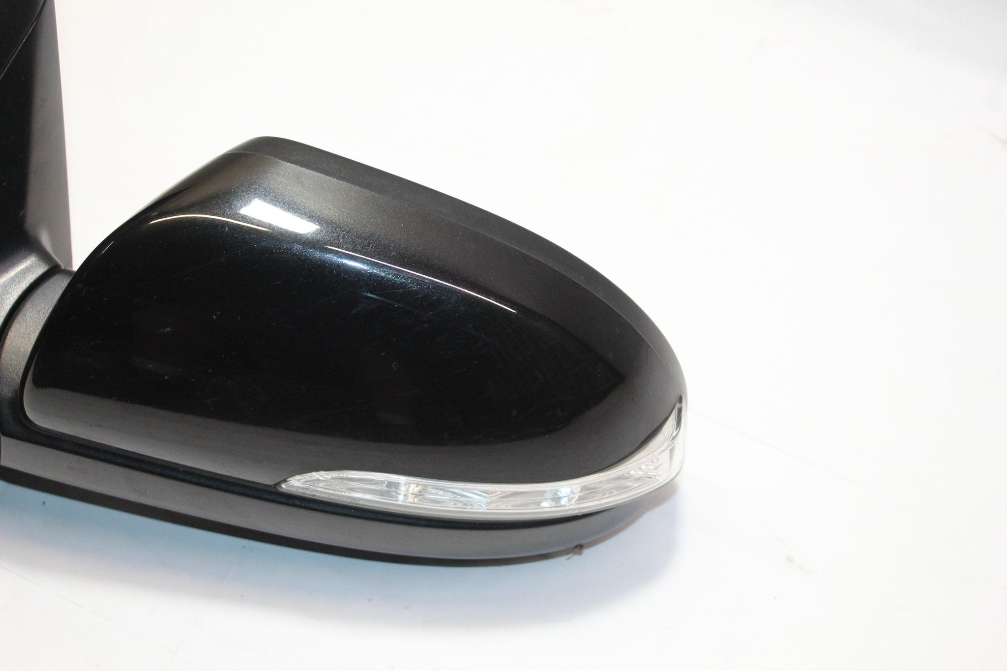 2013 Ssanyong Korando left side wing mirror