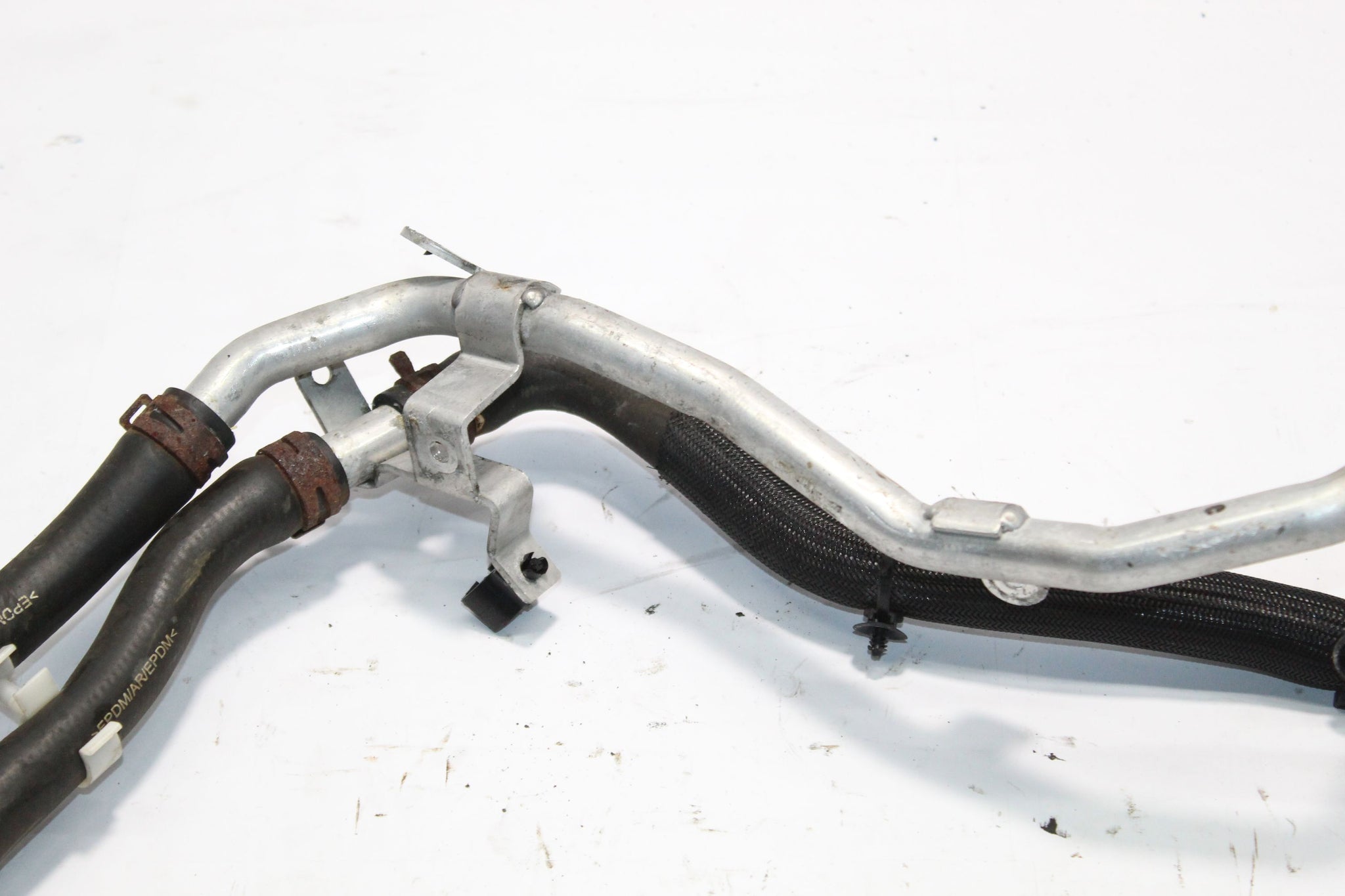 2016 RANGE ROVER EVOQUE 2.0 Coolant Pipe