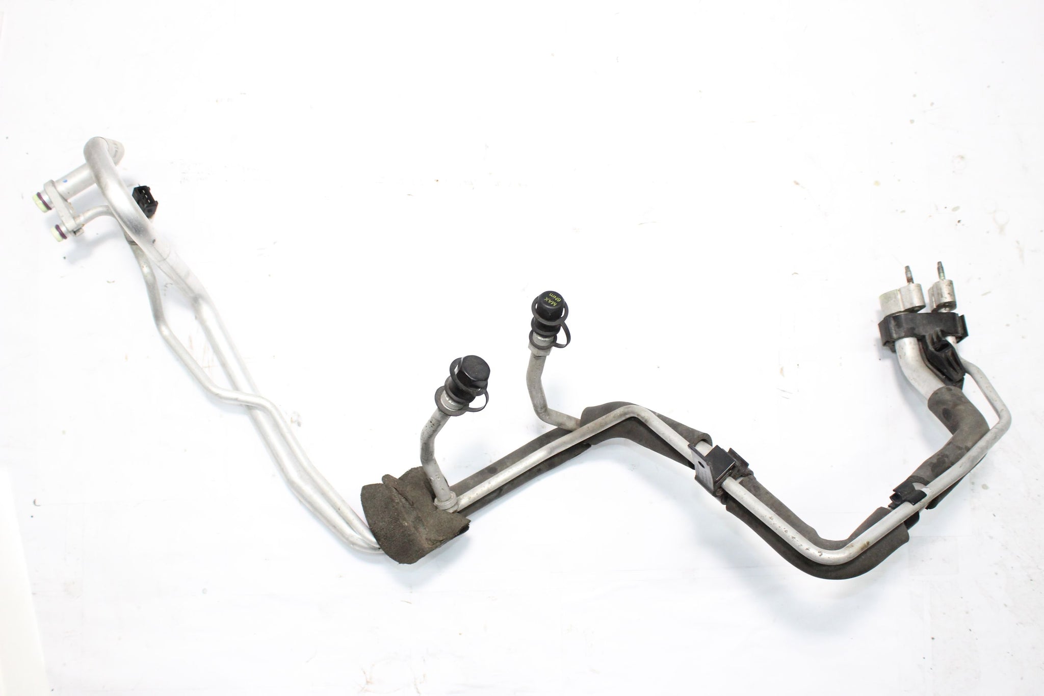 2012 RANGE ROVER EVOQUE 2.2 Air Con Pipe BJ32-19A834-AD