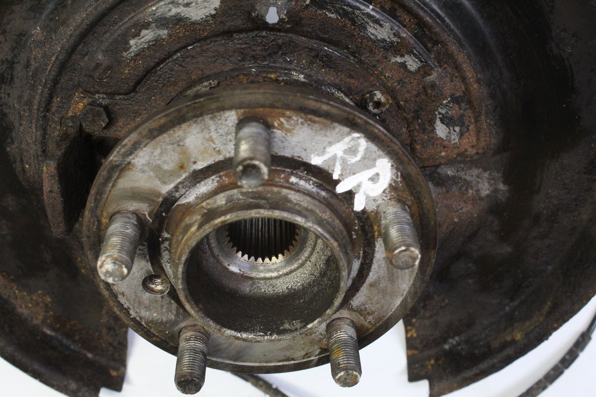 2011 RANGE ROVER VOGUE L322 4.4 RIGHT SIDE REAR HUB