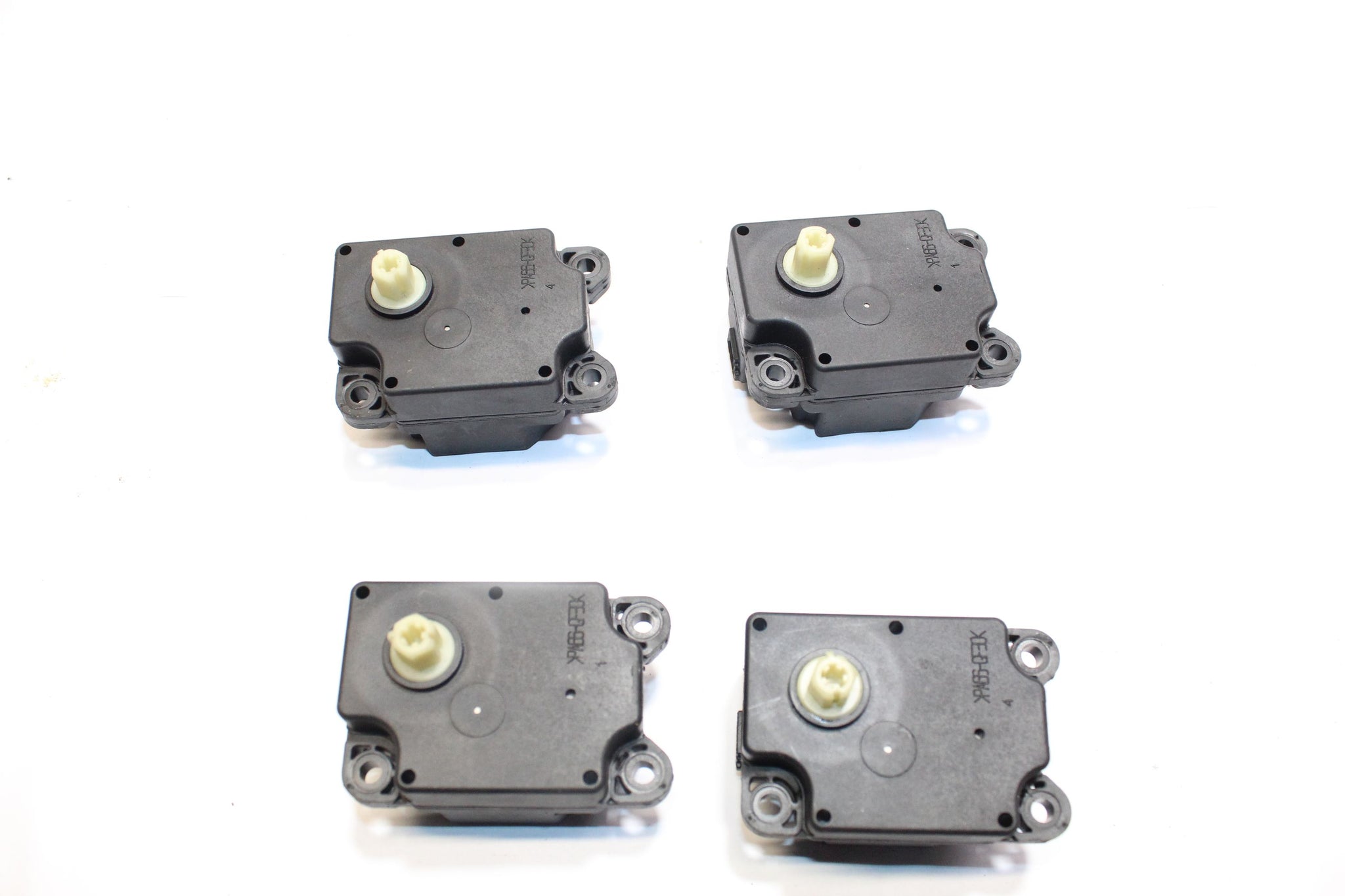 2011 RANGE ROVER EVOQUE 2.2 Heater Flap Actuator Motor 6G9N-19E616 Set of 4