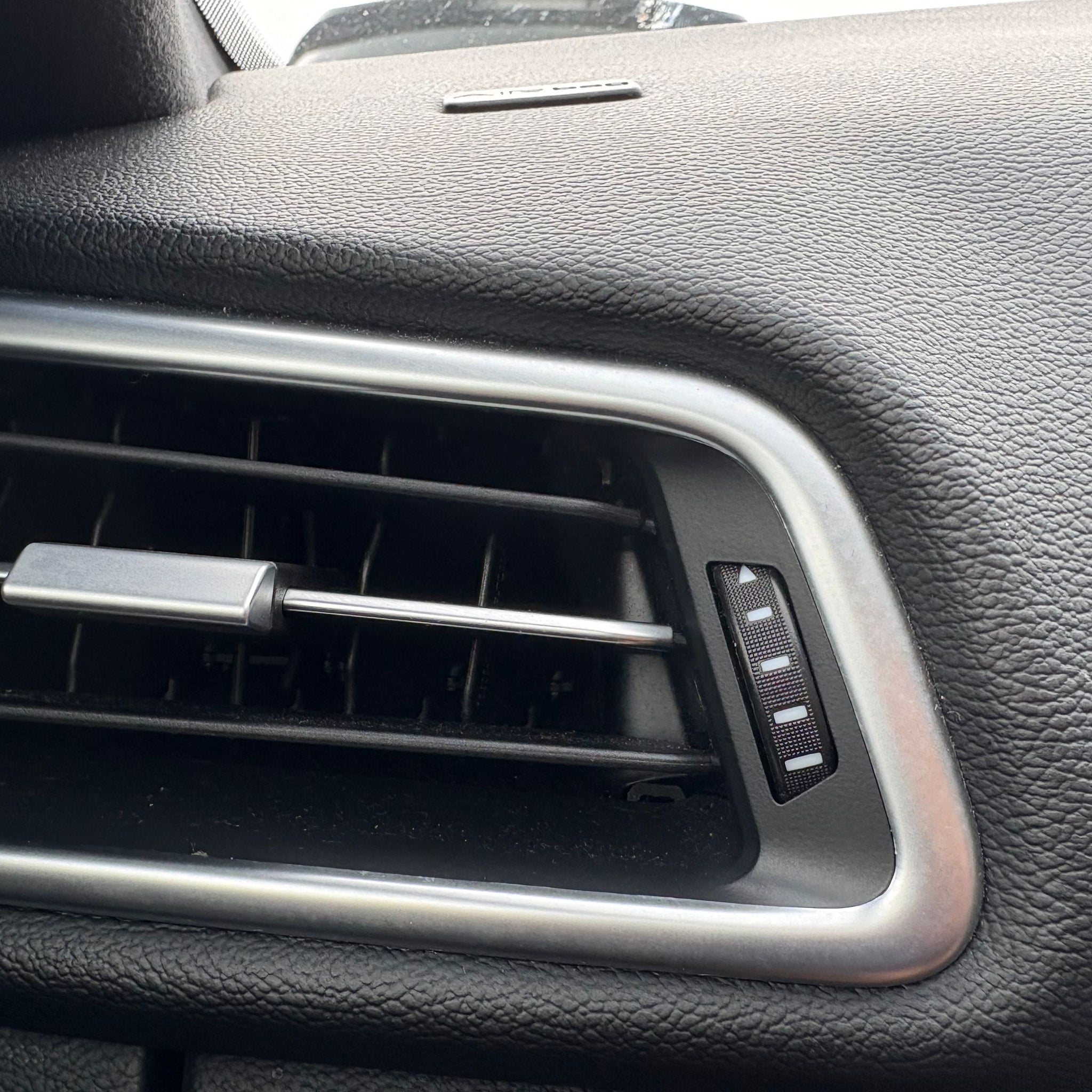 2017 MASERATI GHIBLI LEFT SIDE DASHBOARD AIR VENT