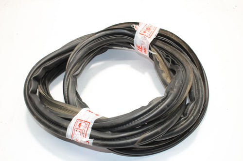 2015 VOLVO XC90 MK2 Tailgate Seal Rubber