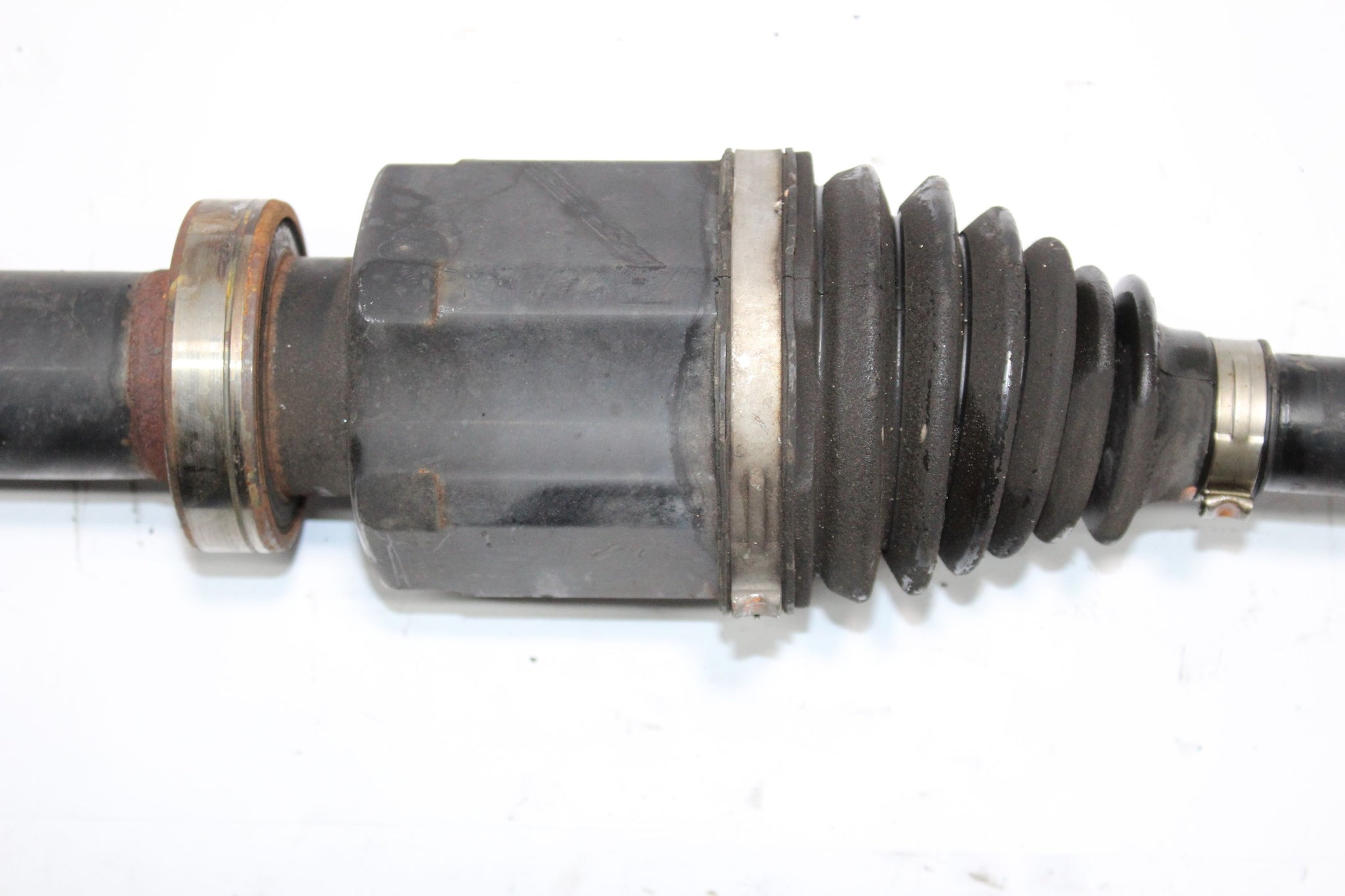 2011 VOLVO S60 3.0 AUTOMATIC Right side Front Driveshaft P31272547