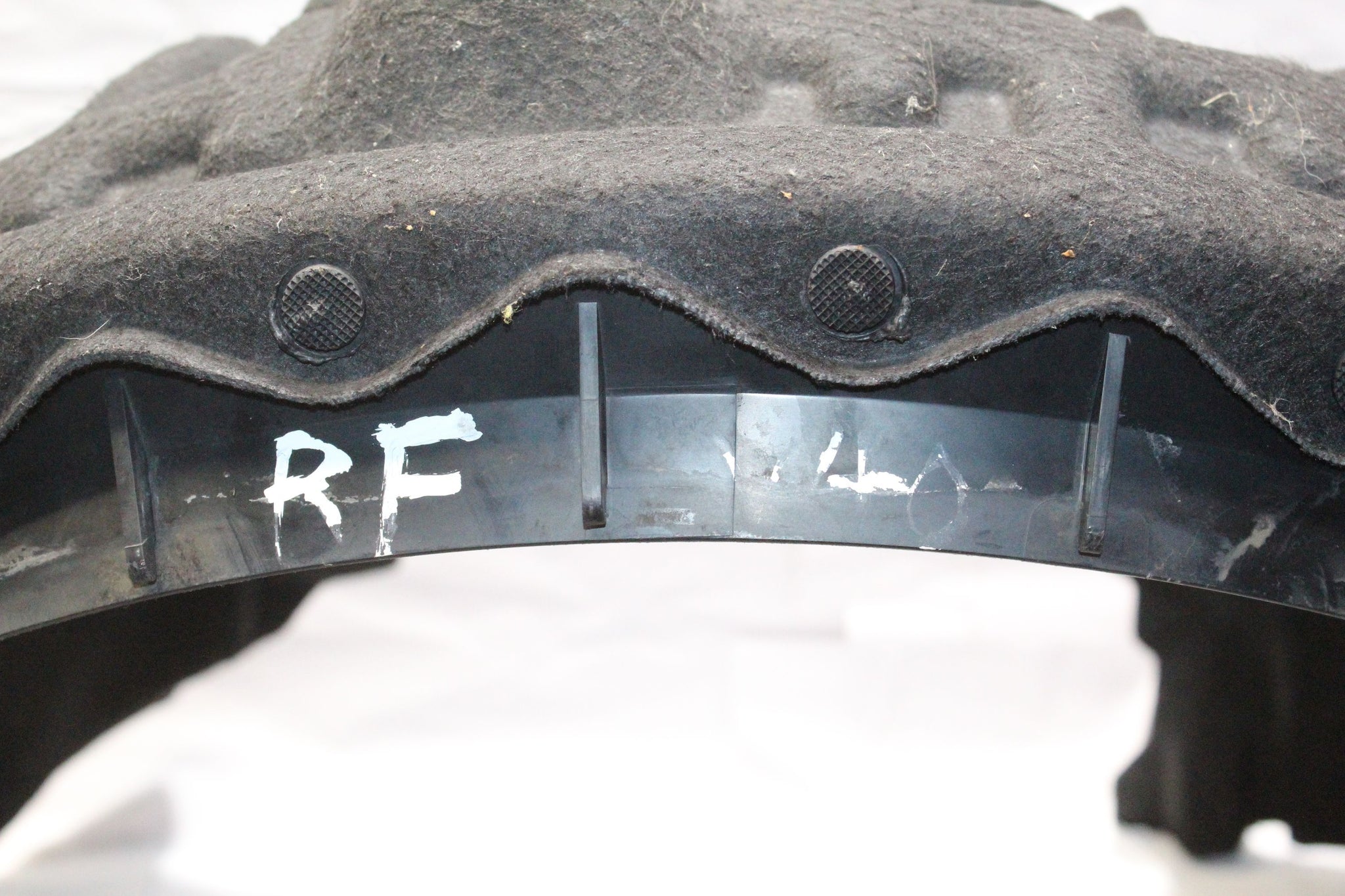 2012 Volvo V40 Right side Front Splash Guard 31265974