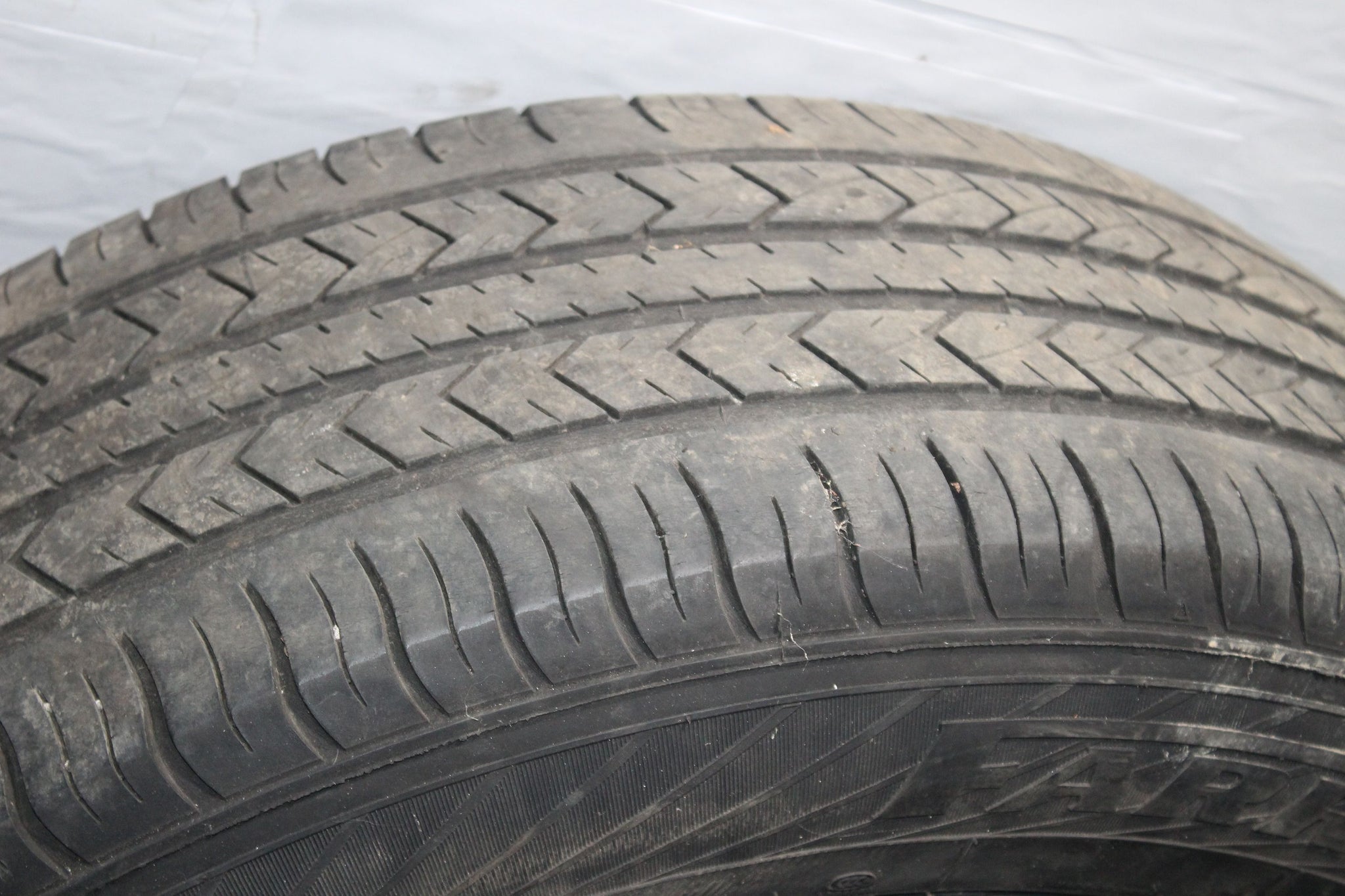 2016 RANGE ROVER EVOQUE Alloy Wheel with Tyre 235 / 60 R18 4.1MM