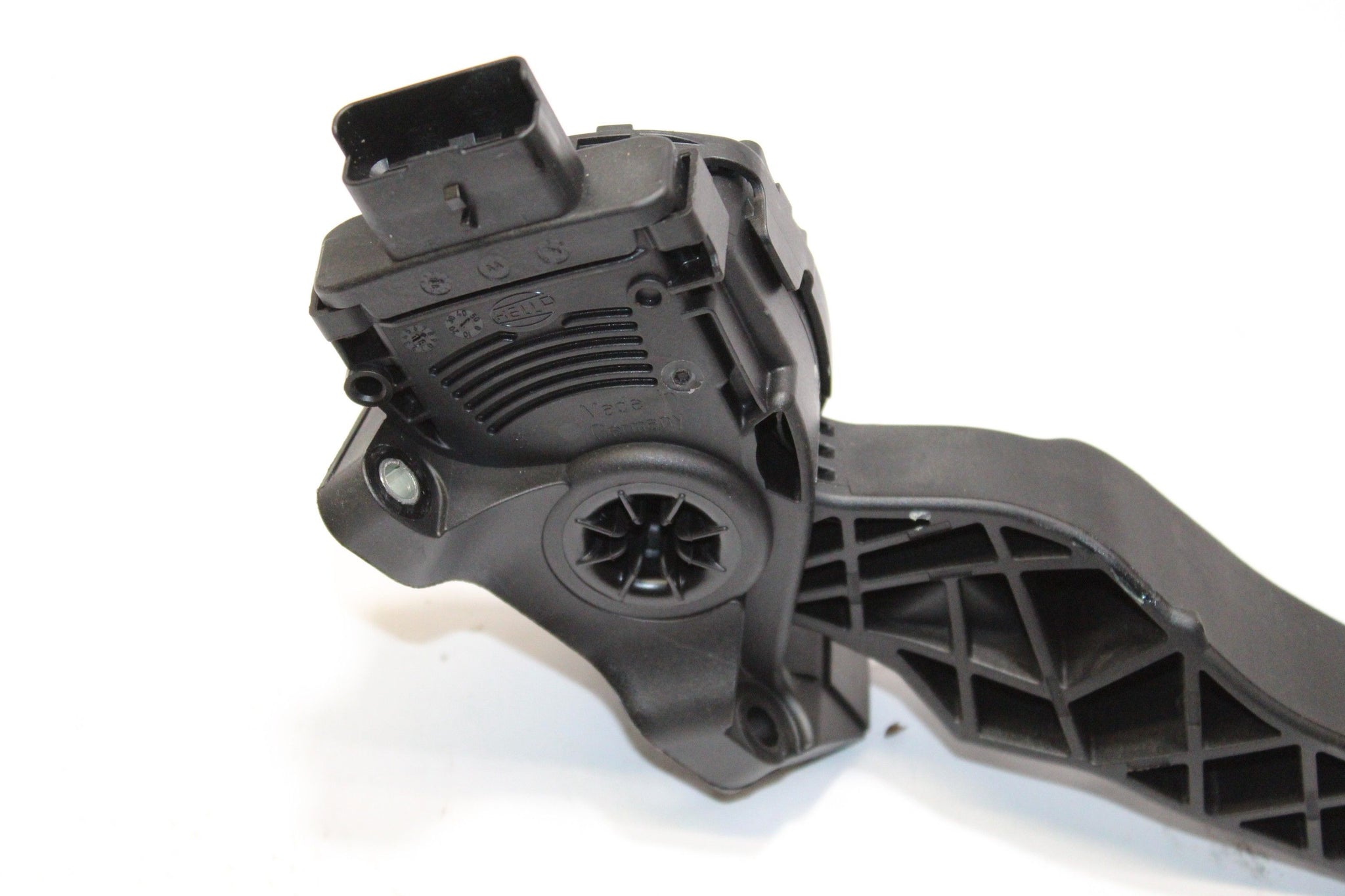 2018 PEUGEOT 208 1.2 Accelerator Pedal 9671434080