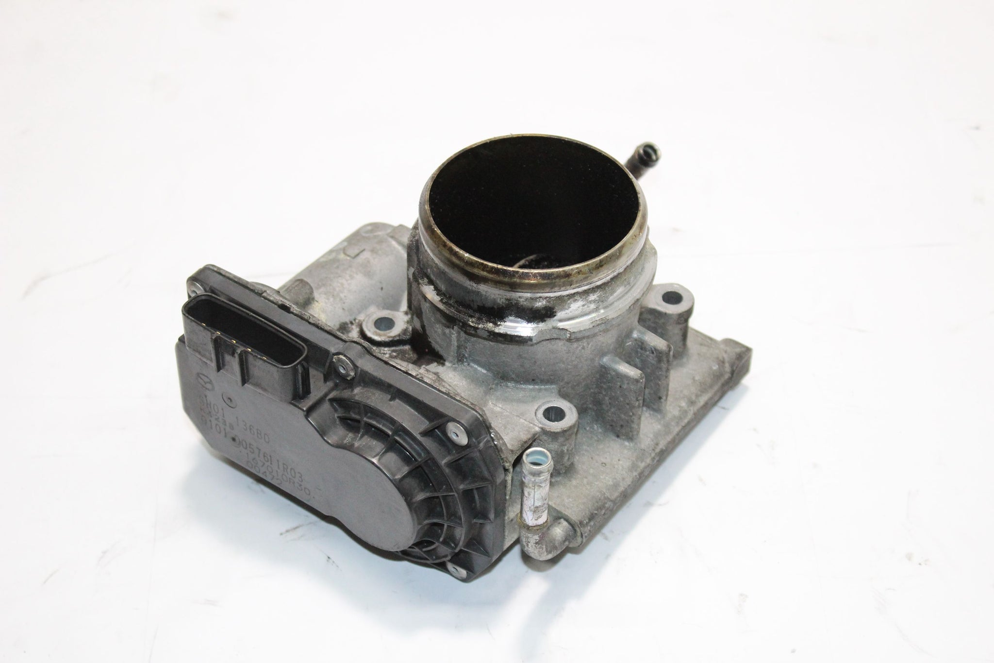 2015 MAZDA 6 2.2 Throttle Body SH01136B0