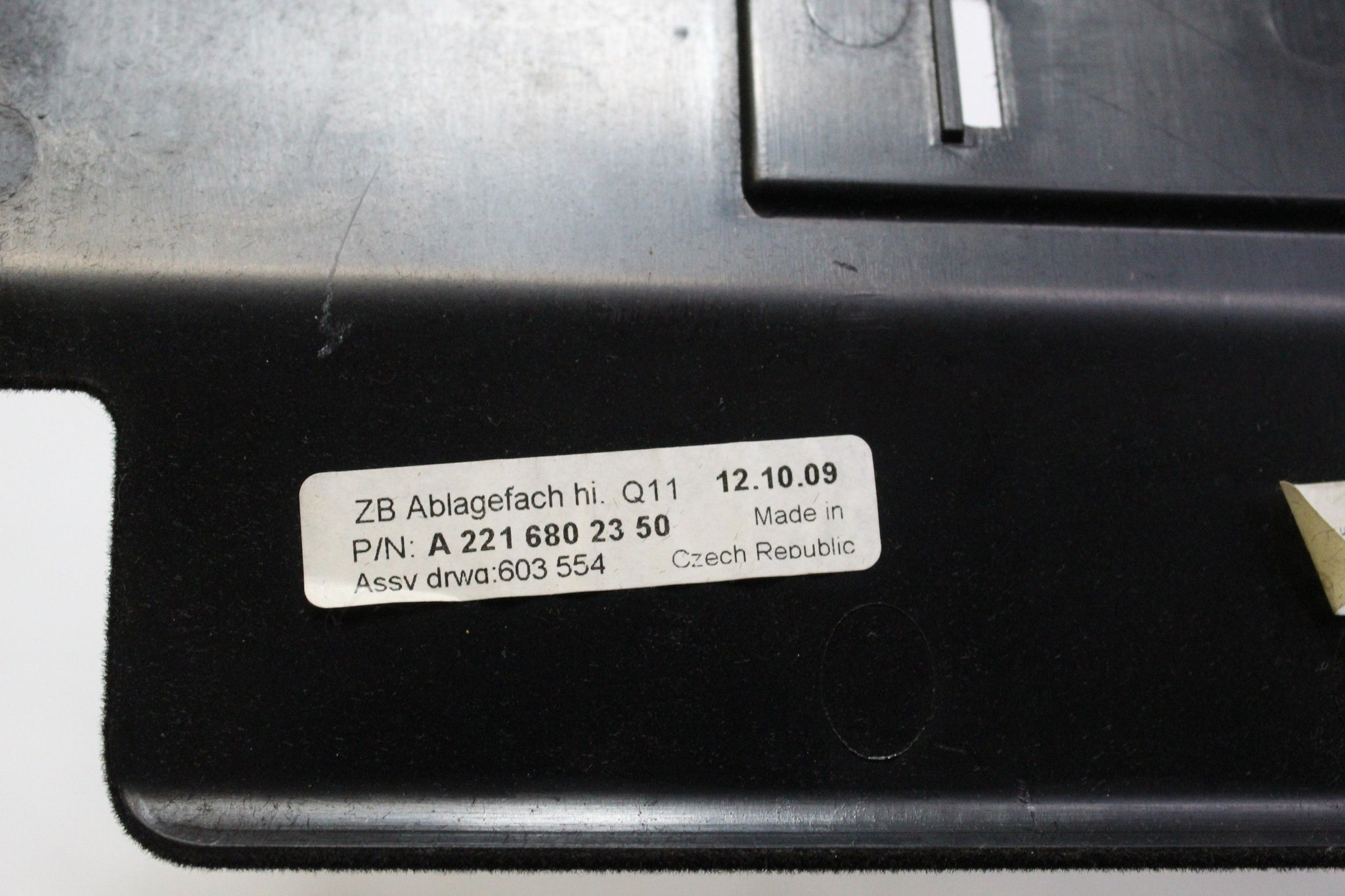 2009 MERCEDES S Class W221 Rear Seat Storage Compartment A2216802350