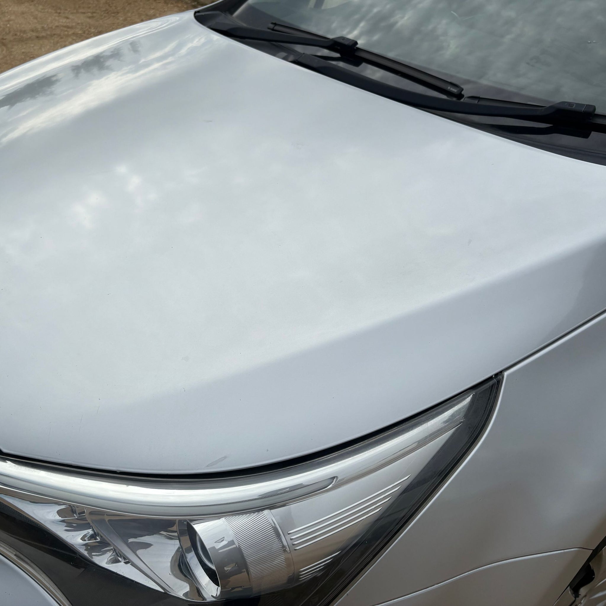 2016 TOYOTA AVENSIS BONNET 1F7 SILVER