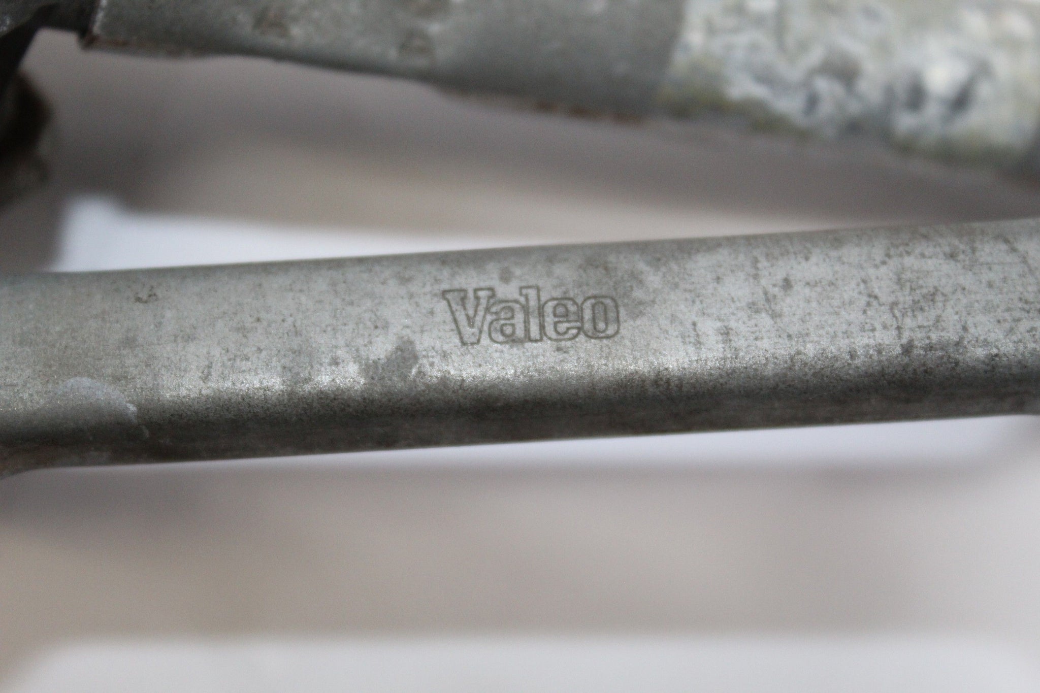 2011 PEUGEOT 107  Front Wiper Motor Linkage