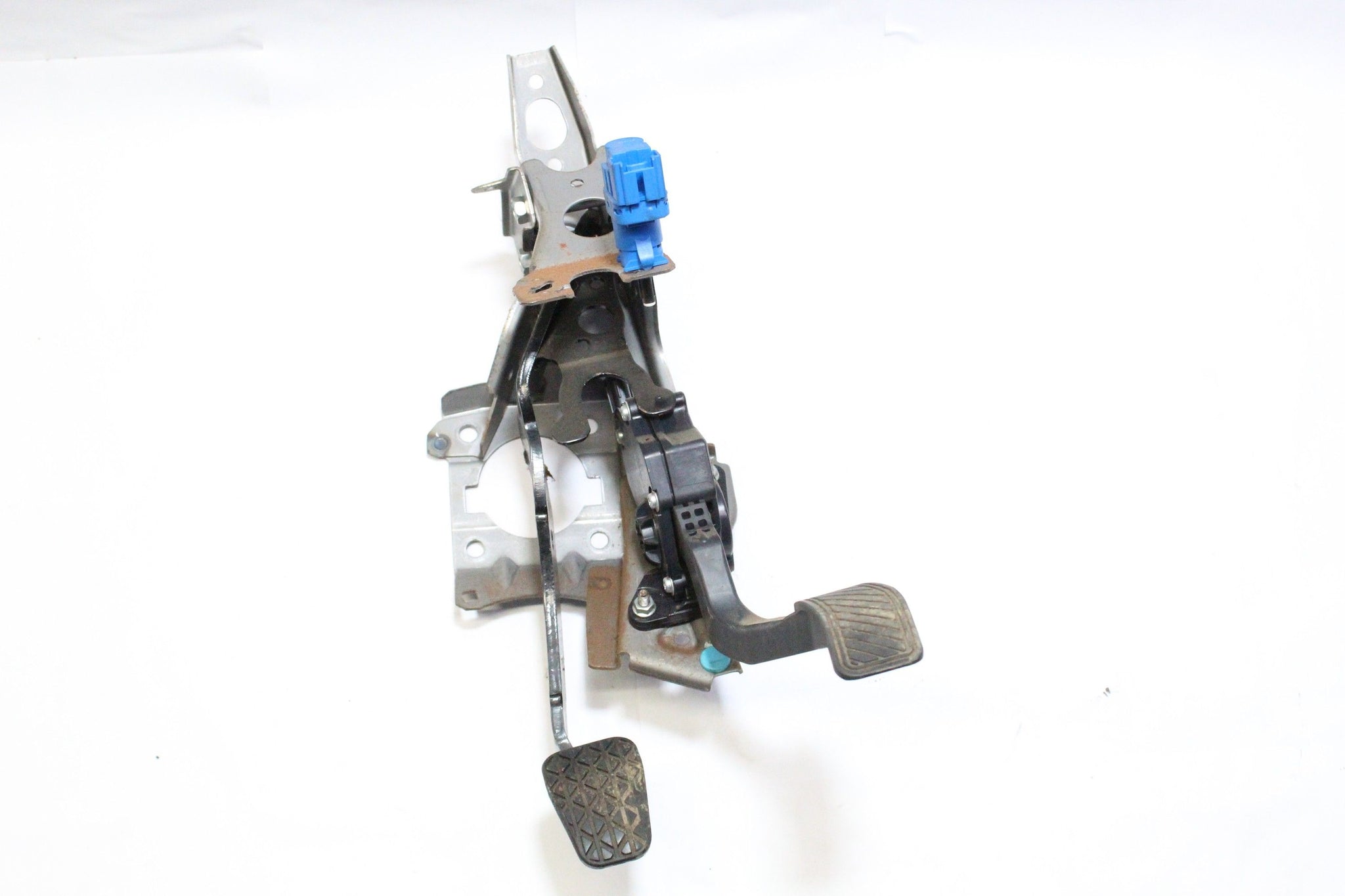 2008 MAZDA 2 1.3 Brake Pedal and Accelerator Pedal