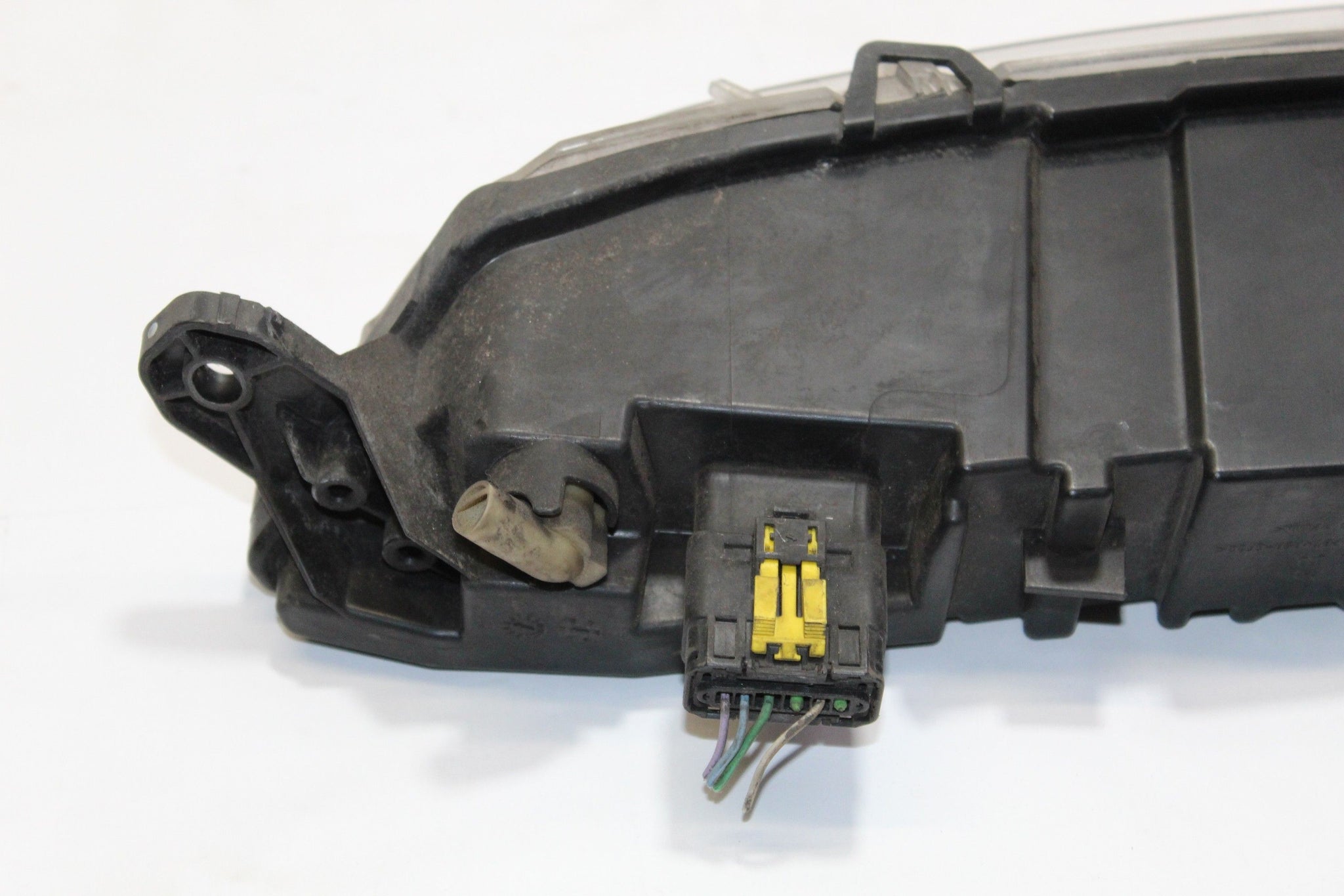 2015 CITROEN C4 Right side Front Day Time Running Light 9676036280