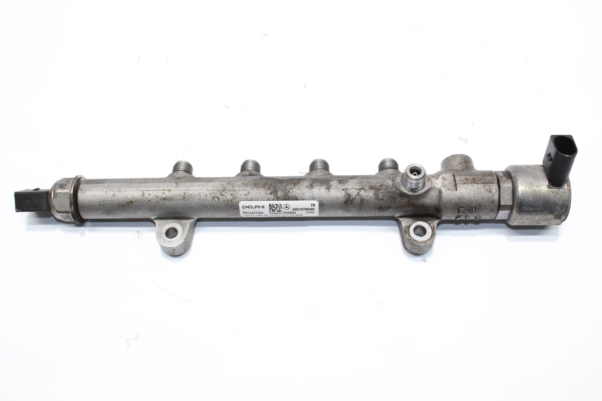 2012 MERCEDES B CLASS W246 1.8 Fuel Injector Rail A6510700495