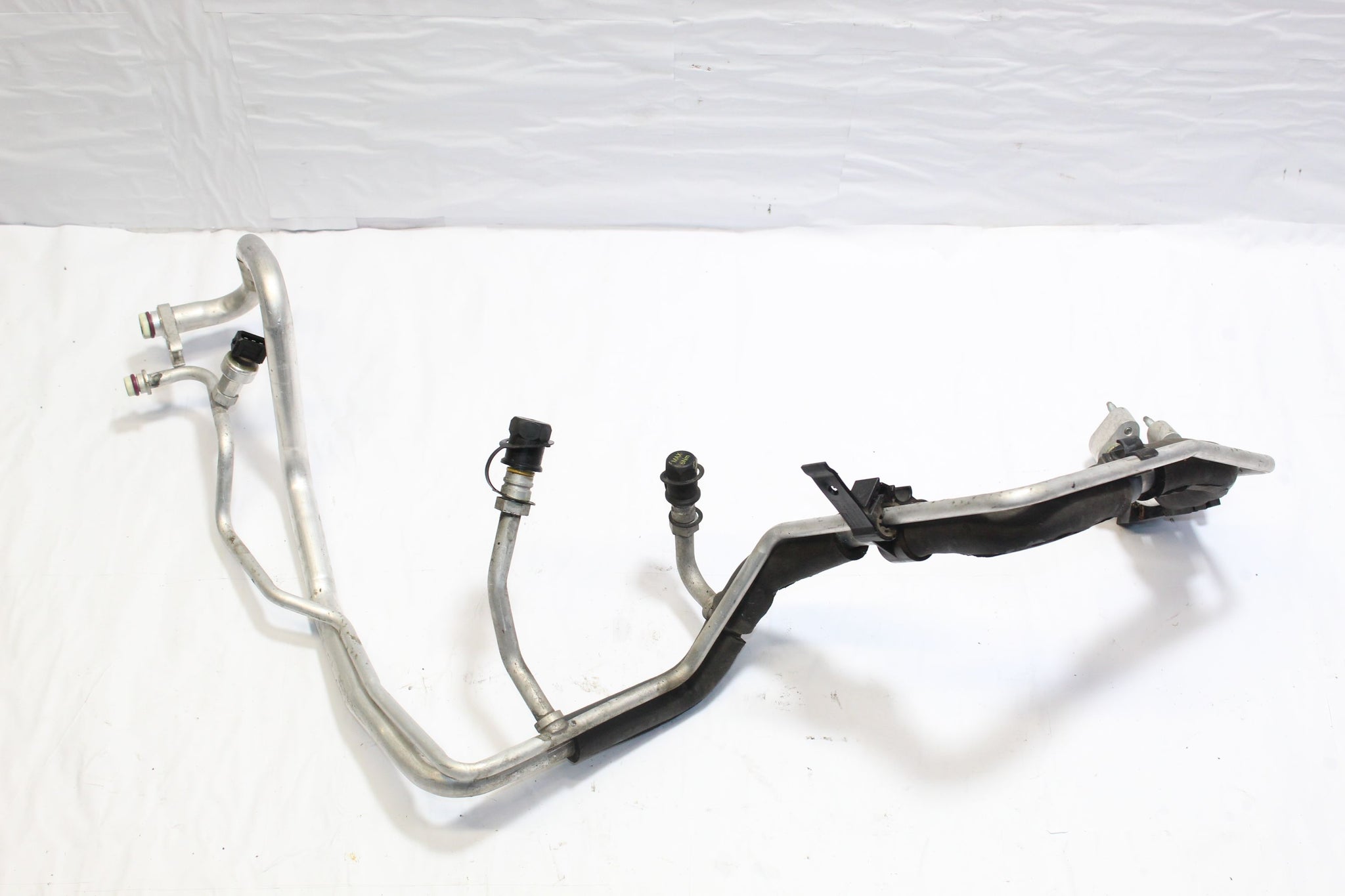 2011 RANGE ROVER EVOQUE 2.2 Air Con Pipe