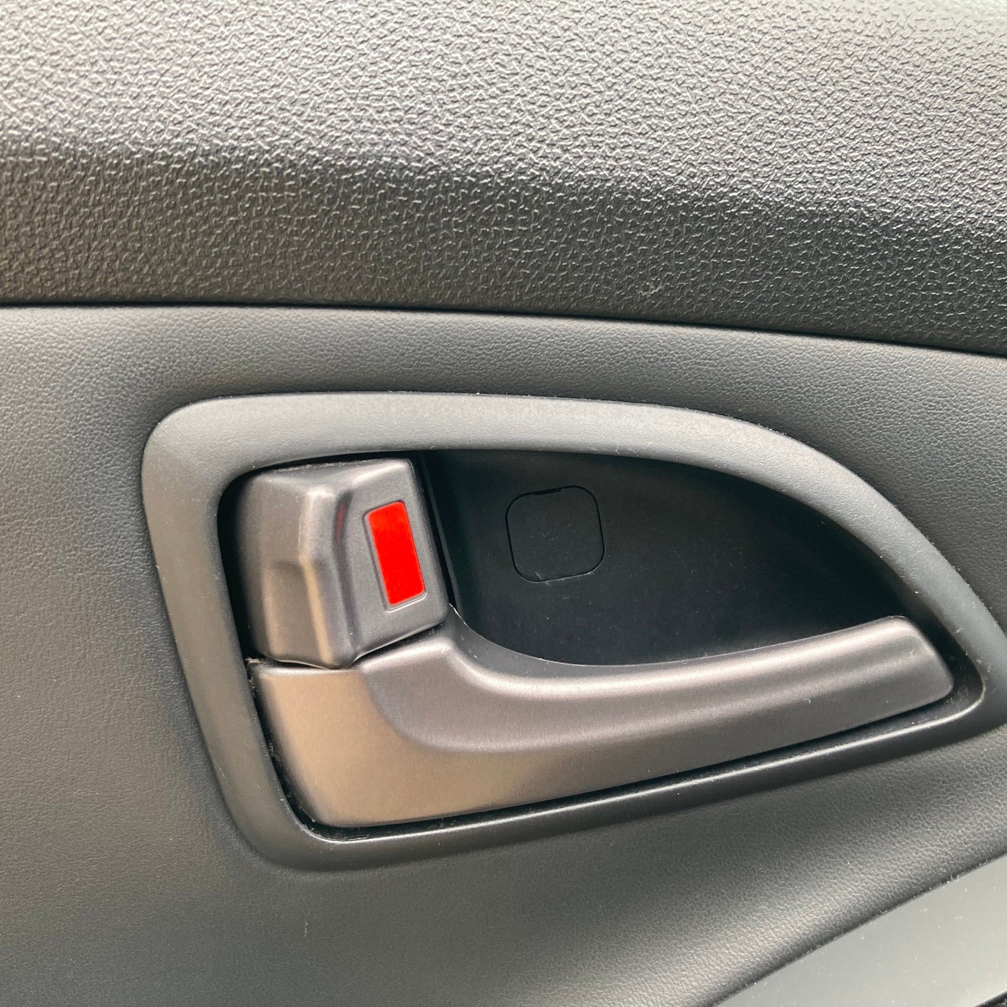 2013 HYUNDAI IX35 Passenger side Front Complete Door GREY
