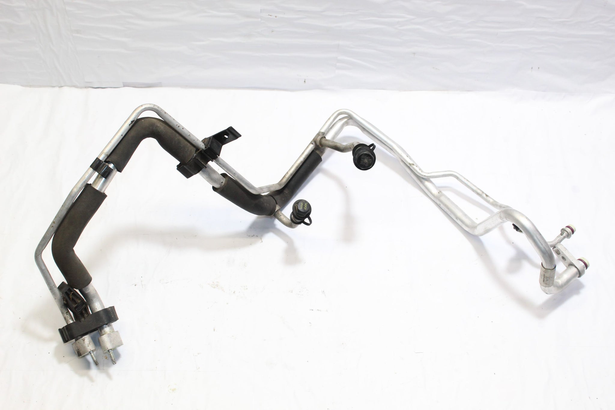 2011 RANGE ROVER EVOQUE 2.2 Air Con Pipe