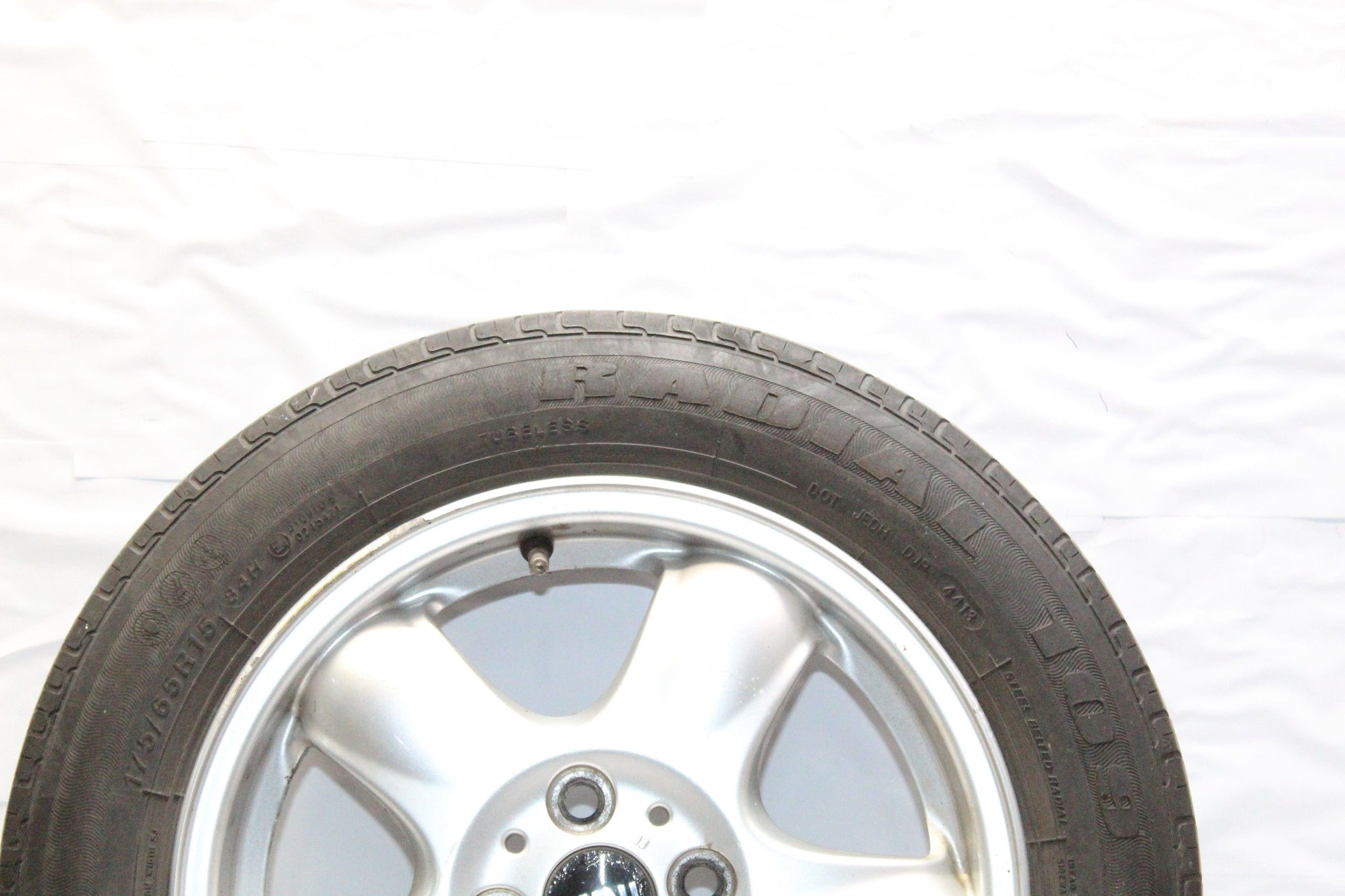 MINI COOPER R55 R56 R57 ALLOY WHEEL WITH TYRE 175 / 65 R15 3.6MM