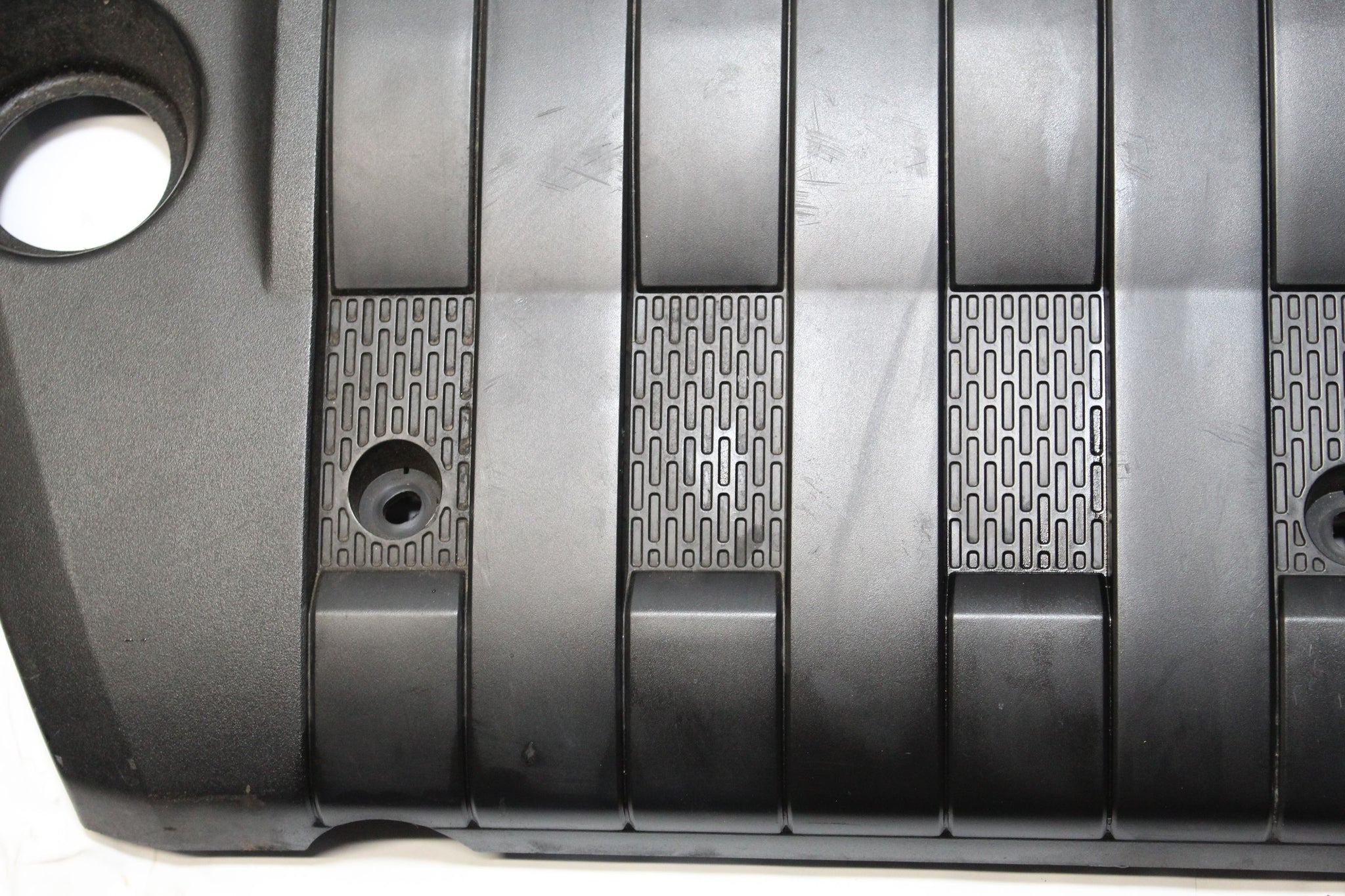 2012 MITSUBISHI OUTLANDER 2.2 Diesel Engine Top Cover