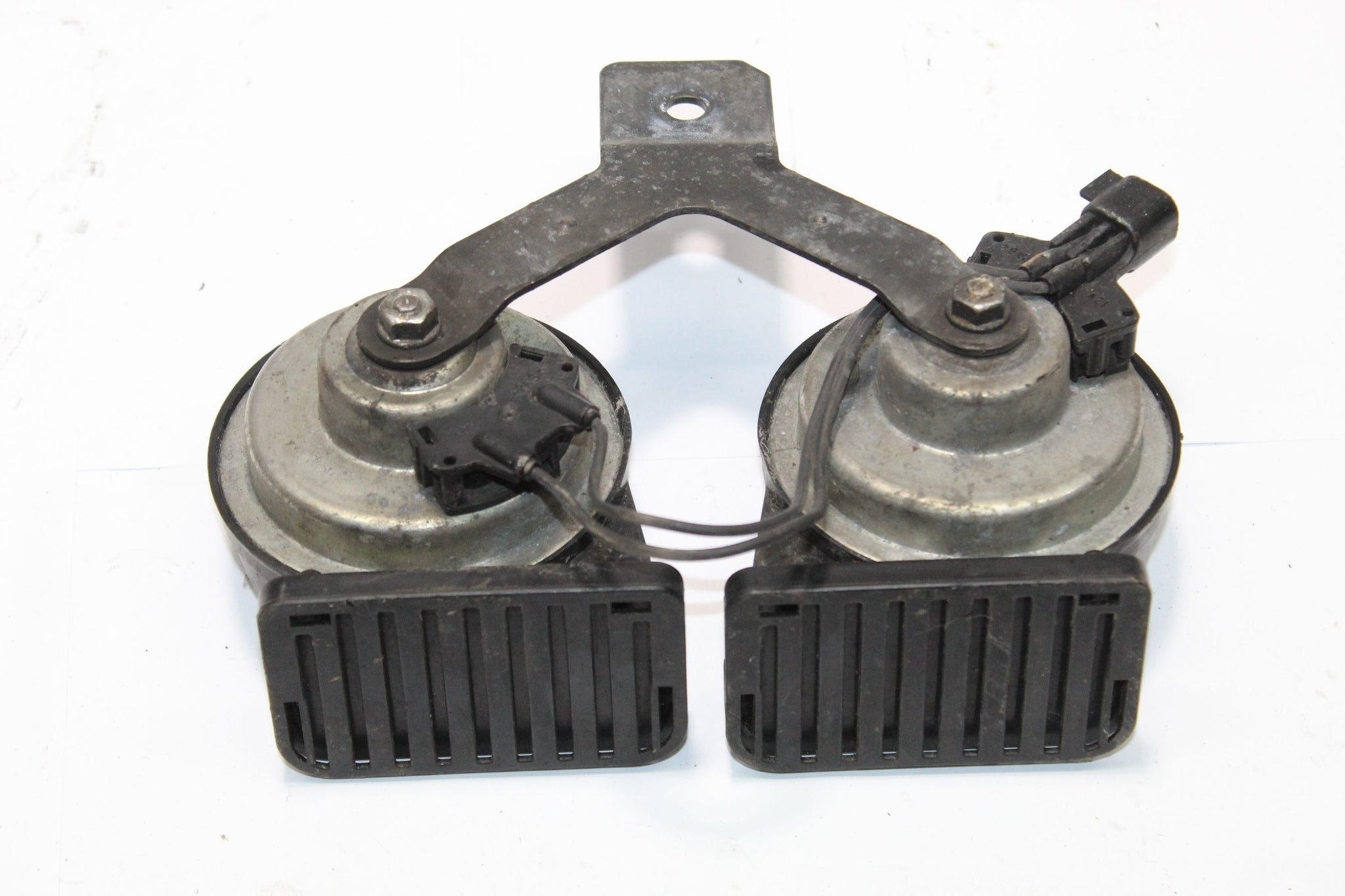 2016 RANGE ROVER EVOQUE Horn Pair