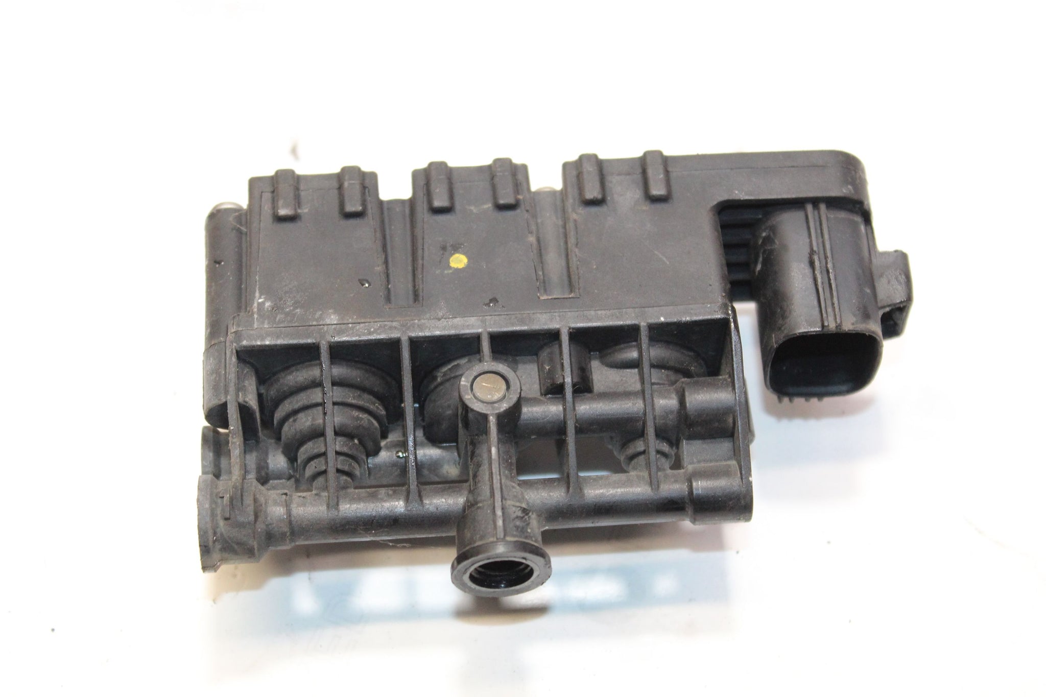 2010 LAND ROVER DISCOVERY 4 Air Suspension Valve Block RVH000095