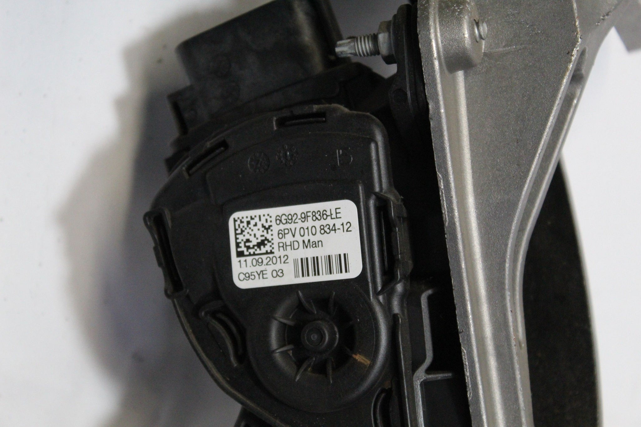 2012 FORD S MAX BRAKE PEDAL THROTTLE PEDAL 6G92-9F836-LE