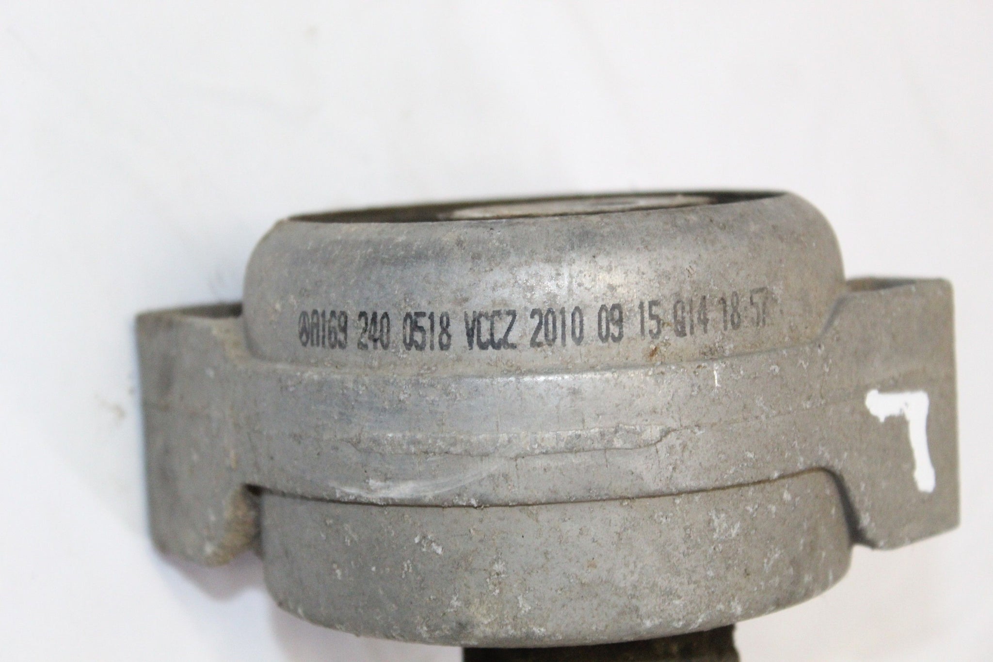 2010 MERCEDES W245 B180 1.7 Petrol Left side Engine Mount A1692400518