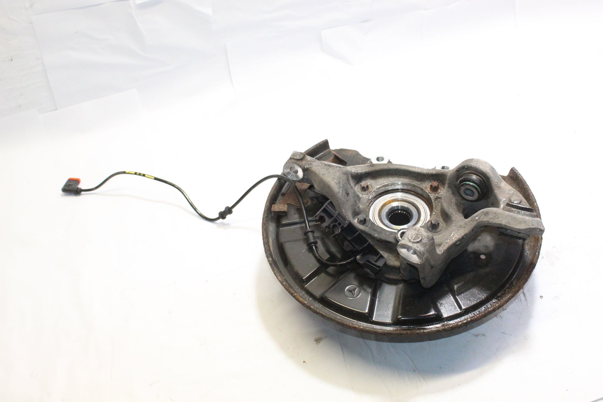 2016 MERCEDES CLS CLASS W218 RIGHT SIDE REAR HUB