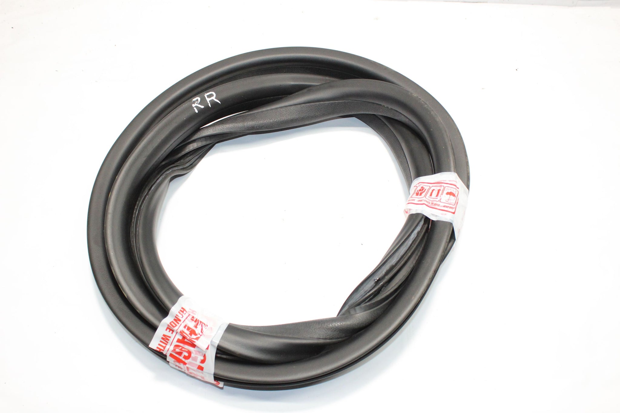 2019 MG MG3 Right side Rear Door Seal Rubber