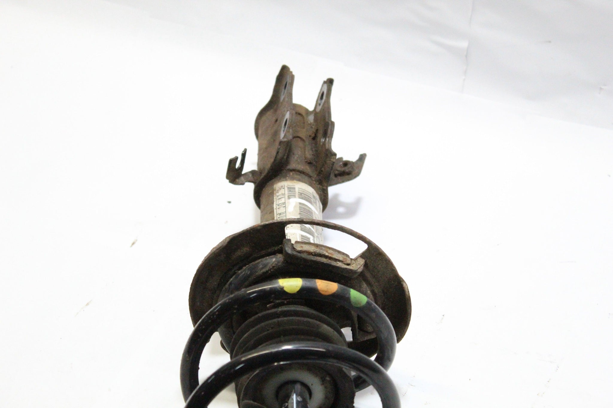 2013 FORD FIESTA 1.0 Left side Front Suspension Leg