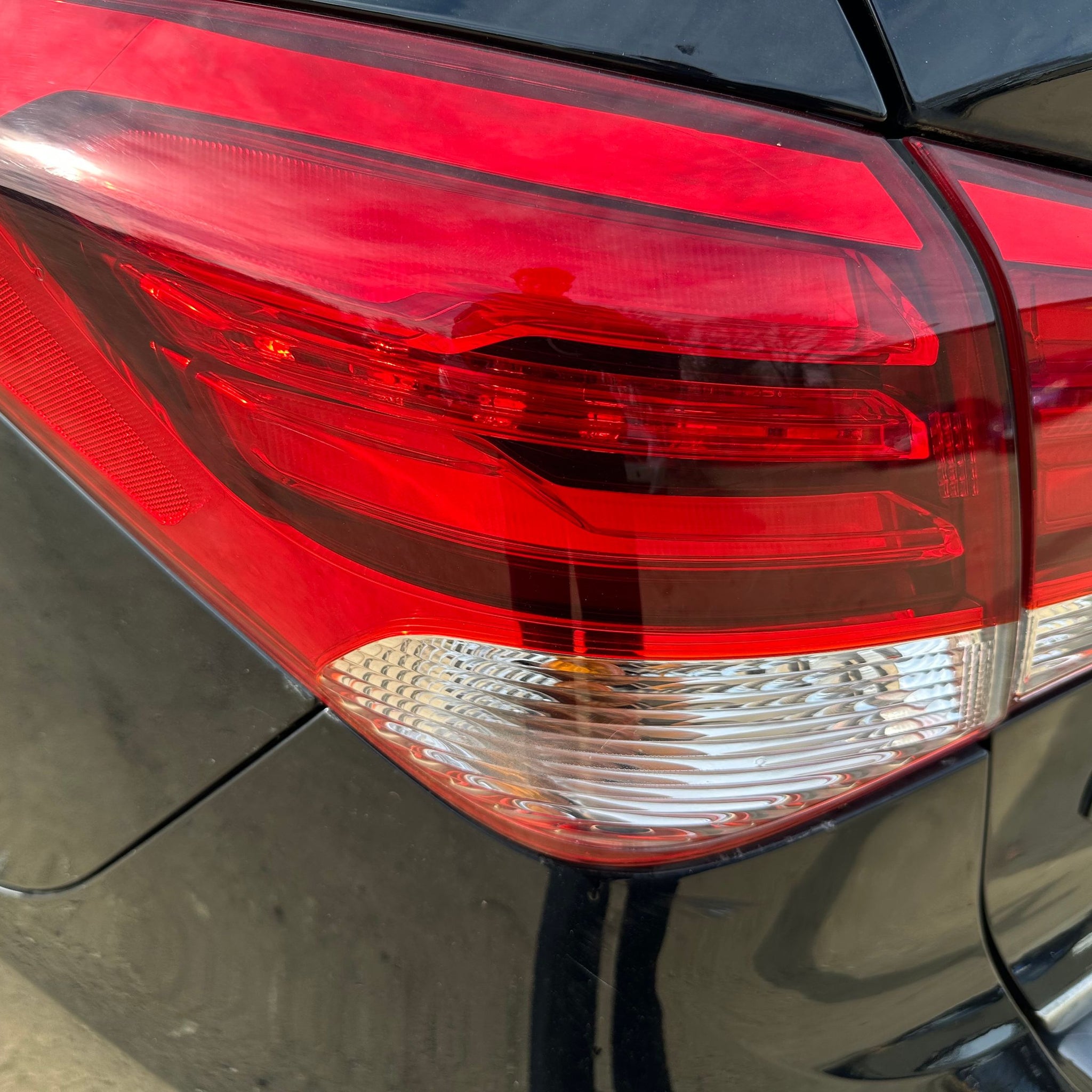 2019 HYUNDAI I40 LEFT SIDE REAR TAIL LIGHT