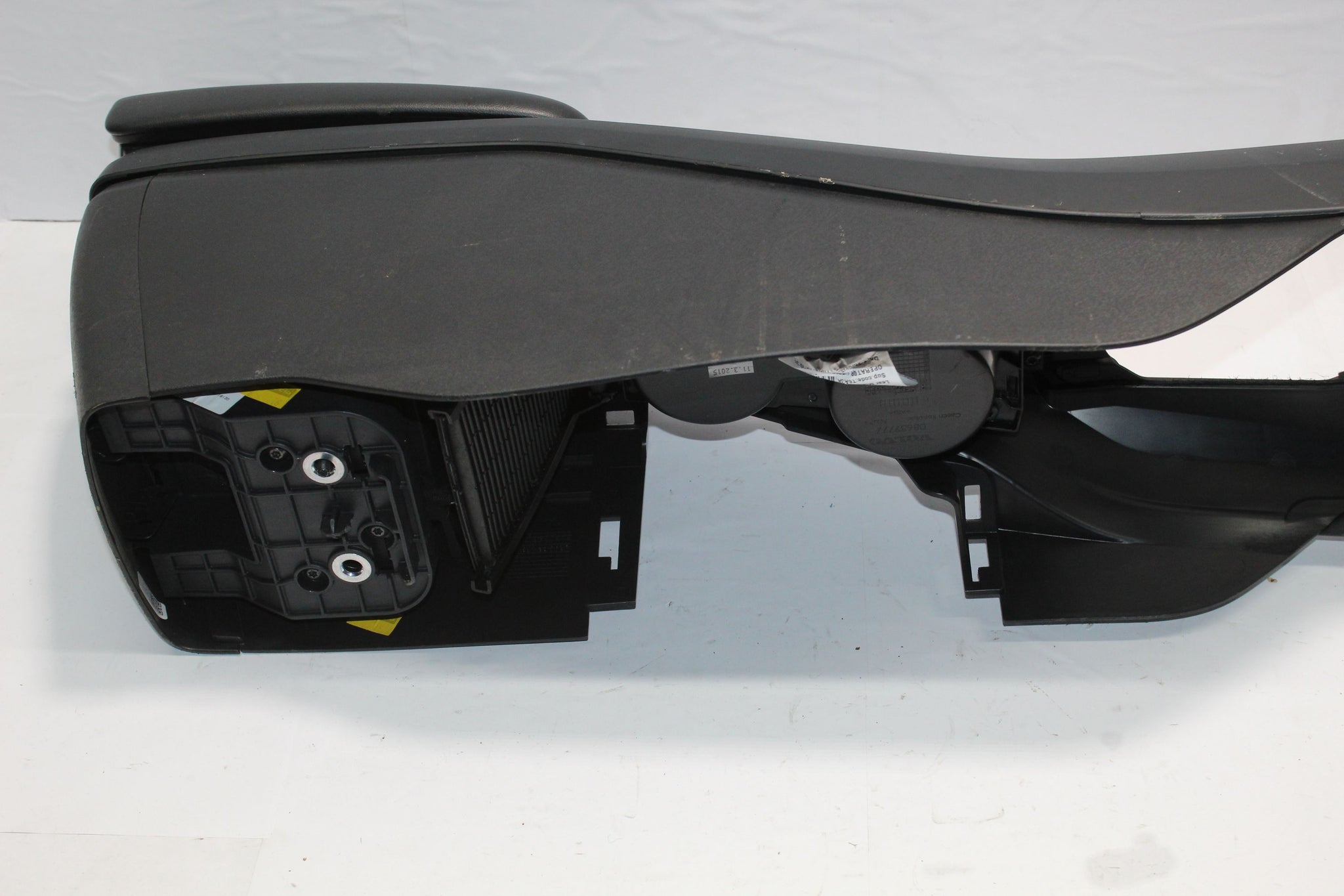 2015 VOLVO V40 Centre Console Armrest