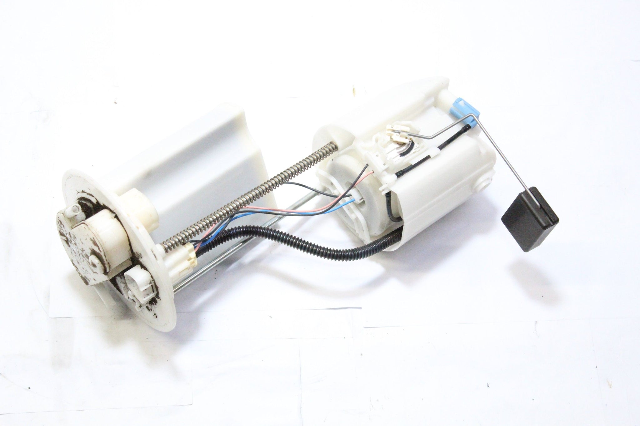2011 TOYOTA YARIS 1.3 Petrol Fuel Pump and Sender Unit 770200D130