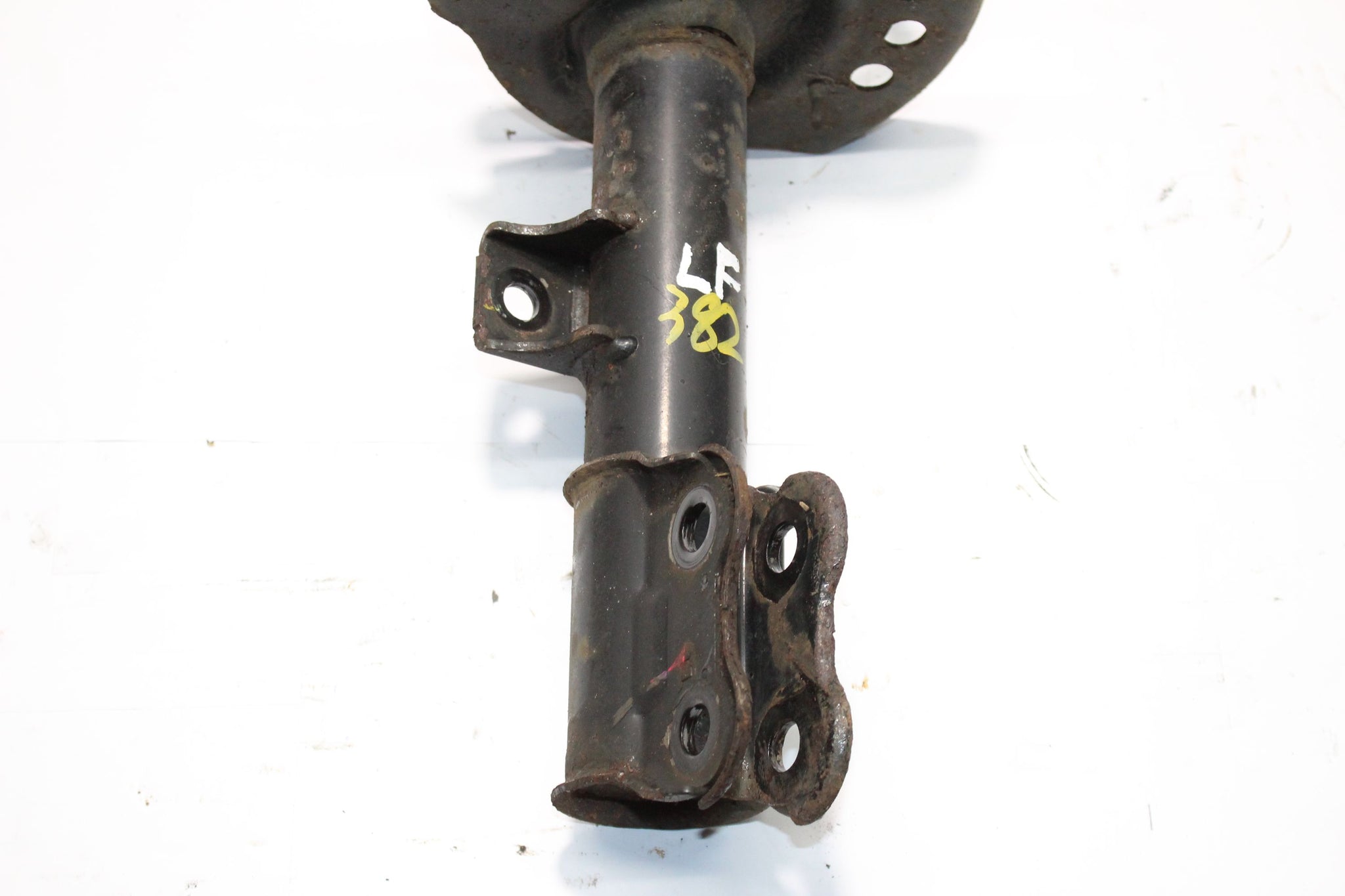 2019 HYUNDAI I40 1.6 Left side Front Suspension Leg