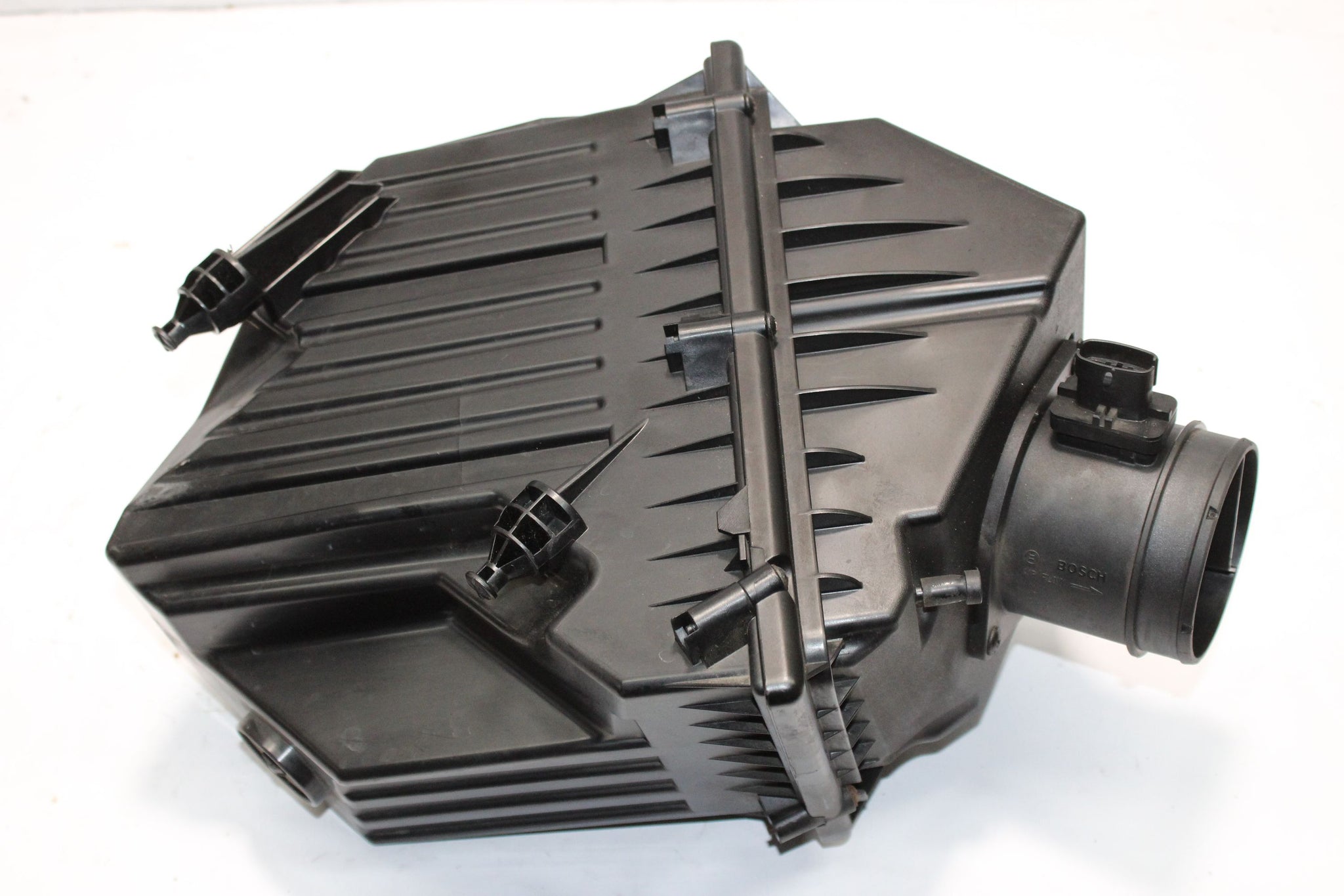 2016 RANGE ROVER EVOQUE 2.0 Air Filter Box and MAF GJ32-9600-AD