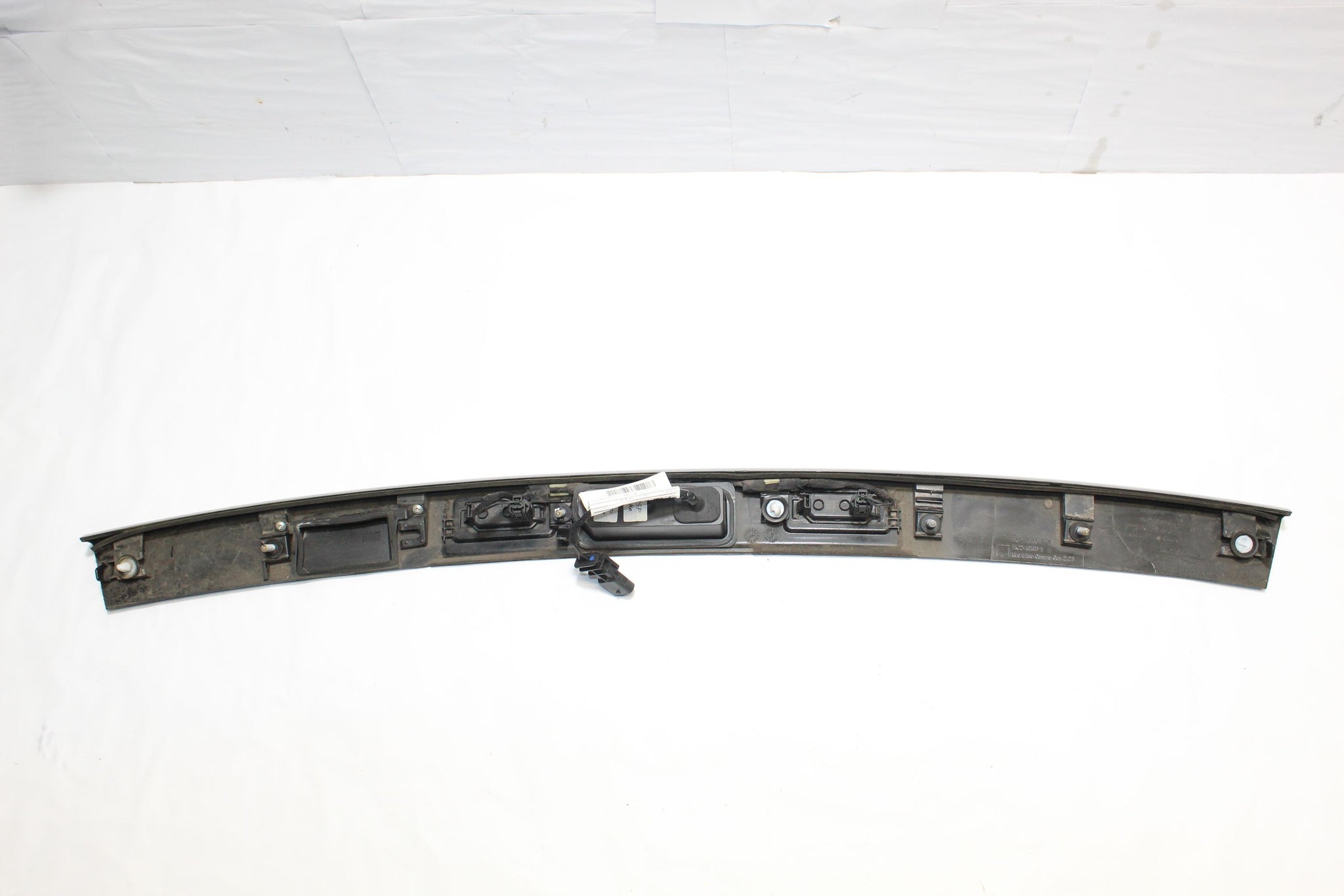 2015 LAND ROVER DISCOVERY SPORT Tailgate Handle Trim FK72-40406-G